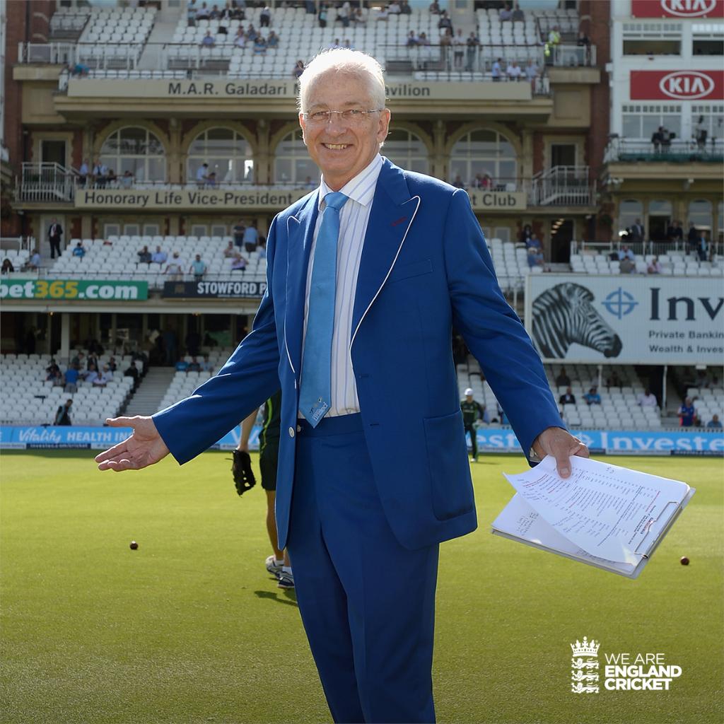  Happy birthday to our former captain David Gower! 117 Tests
8231 runs
18 centuries

An all-time great. 