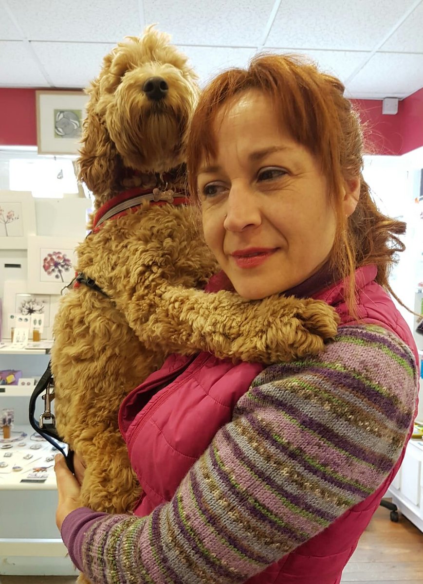 #CherrydidiKeswick is no different and if our Marta is here they even get cuddles as the lovely Maisie found out this morning when she delivered with her mum #SarahAmesCreativeThreads See you again soon!! @MadeCumbria @HandmadeHour @LiveShopLocal