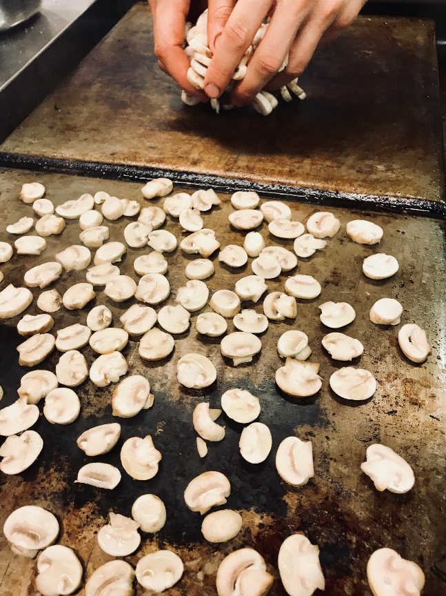 cyril_lignac's tweet photo. Champignons rosés de Saint-Ouen l'Aumône #live #gastronomie #lequinzieme #michelin https://t.co/ErXltJV4LK