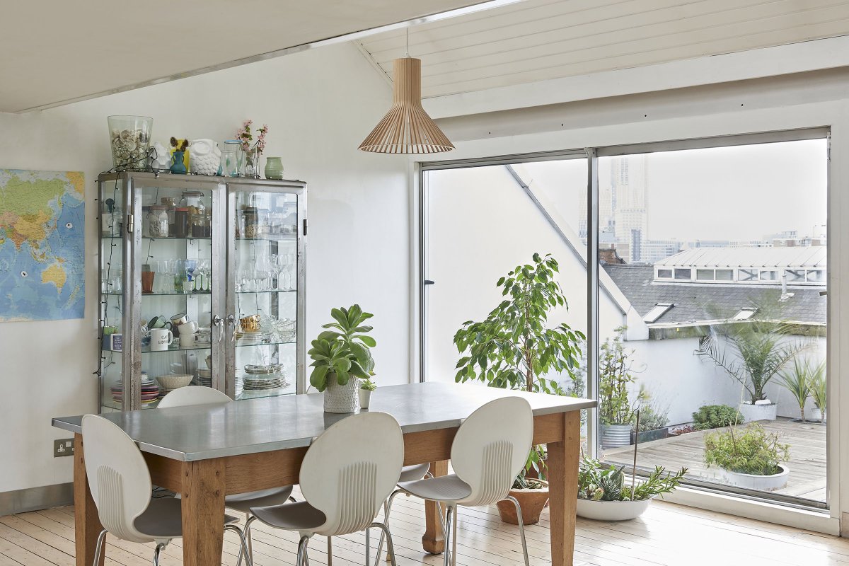 FOR SALE
A beautifully proportioned penthouse apartment in east London. 
bit.ly/2Yag8lT