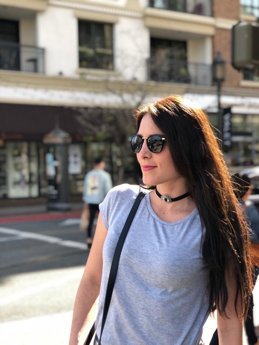 LorenaDelCast's tweet photo. LA https://t.co/2iot2hoXJp