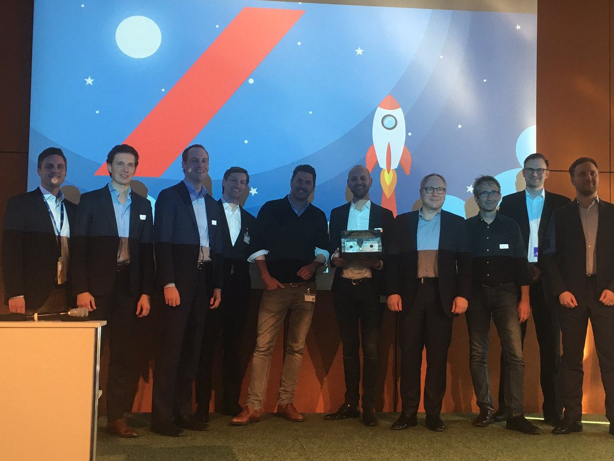 🎉 HERZLICHEN GLÜCKWUNSCH <a href="/getcircula/">Circula</a> ! Ihr habt die diesjährige #axastartupnight gewonnen und bekommt neben dem #Preisgeld 💶auch ein Mentoring 💡von uns.🥳
Danke auch an alle anderen #Startups für die tollen Einblicke &amp; <a href="/AXA_IC/">AXA InnovationCampus</a> für den spannenden Nachmittag 😊
#knowyoucan 💫🚀