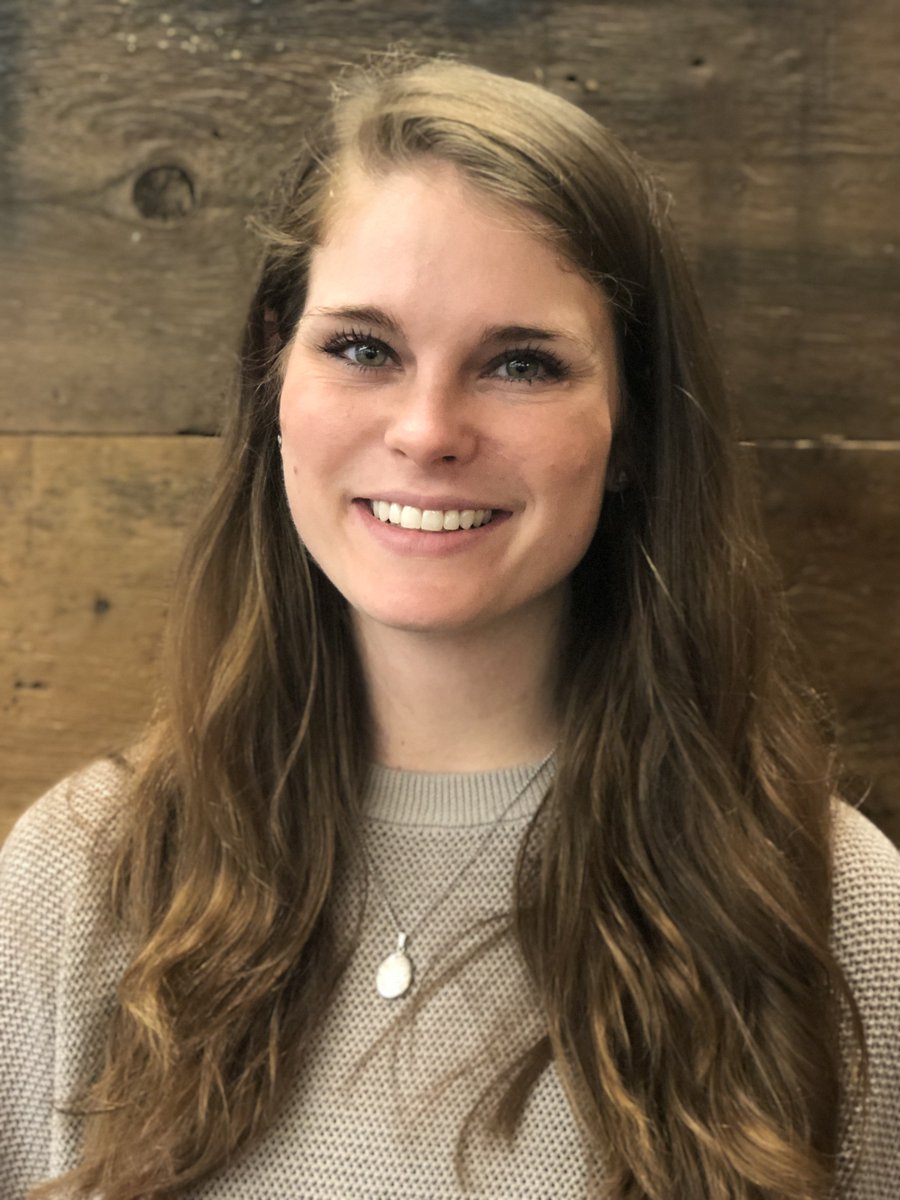 We're excited to introduce you to Samantha Marconi! She is joining us as a Senior Designer and will be based on our team in Bannockburn.

#newhire #welcome #job #employee #chicago #hiring #business