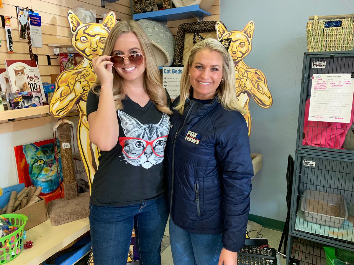 EmilyRoehler's tweet photo. Fun morning at @HappyCatsHaven with @LaurenMcD_TV promoting the Acatemy Awards! Get your tickets, it’s on Saturday 🐱 https://t.co/5IvmnW9Xmn