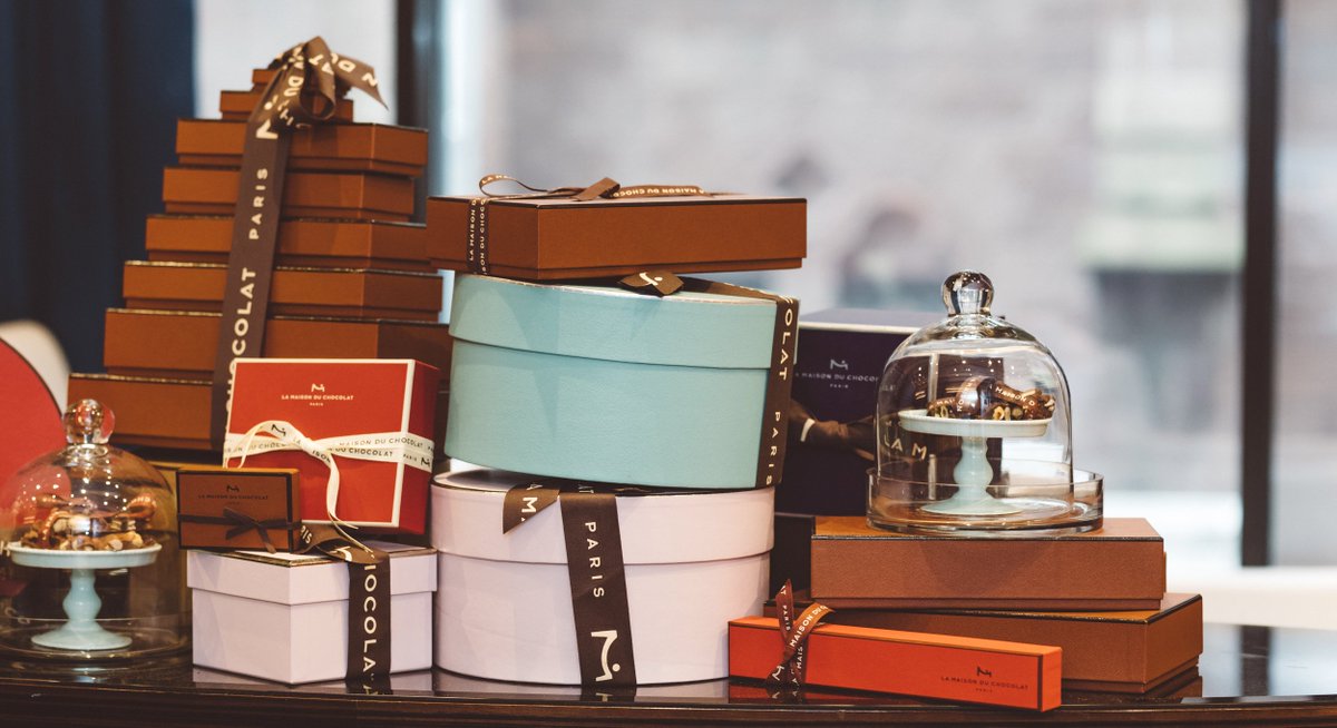 theindustrymgmt's tweet photo. High tea at The Peninsula NY captured by Helga Traxler 🍵 Who's coming? https://t.co/drBqanDgoX