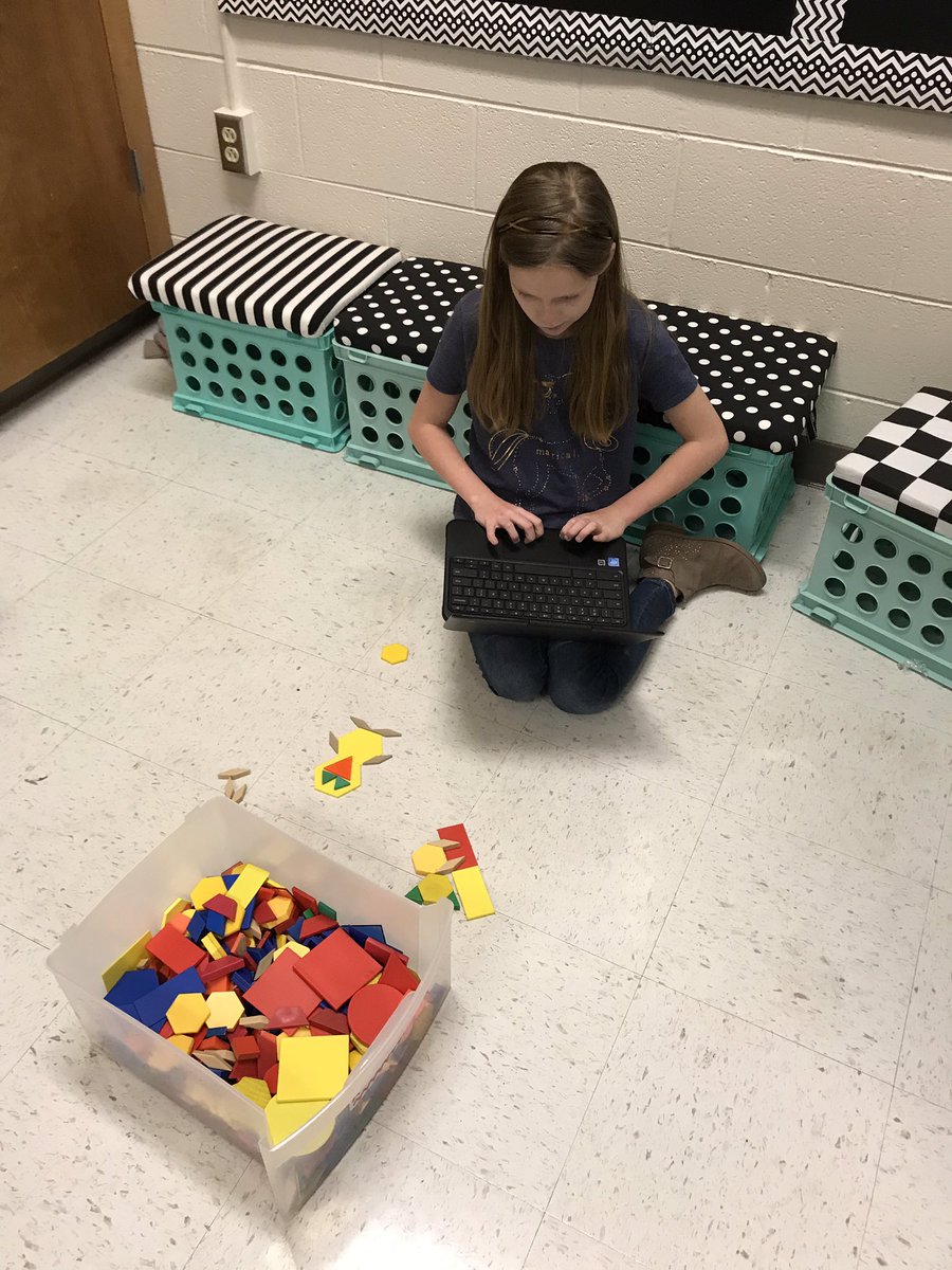 sandy_headrick's tweet photo. Math stations in Kaleidoscope to review math skills using @Seesaw    and math folder games #APsoars  @altopark_elem @Suzie_Henderson https://t.co/ZgIFYxjO2j