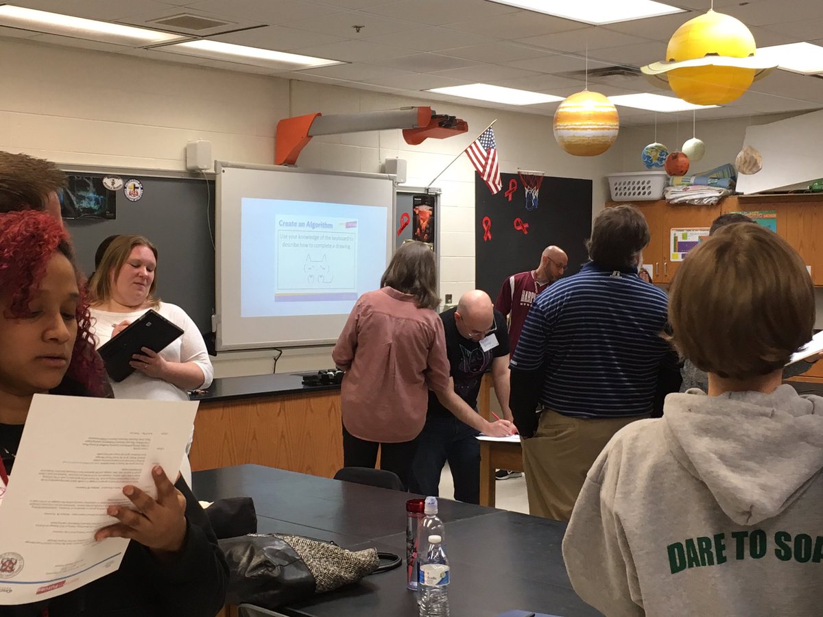 NickGrzeda's tweet image. Learning how to Create an Algorithm with #lcps19 teachers and #IgniteMyFuture in various subjects to help with CS Integration! @LCPSOfficial #csforlps @NickGrzeda @MickiLovesMath @tcs_na @DiscoveryEd