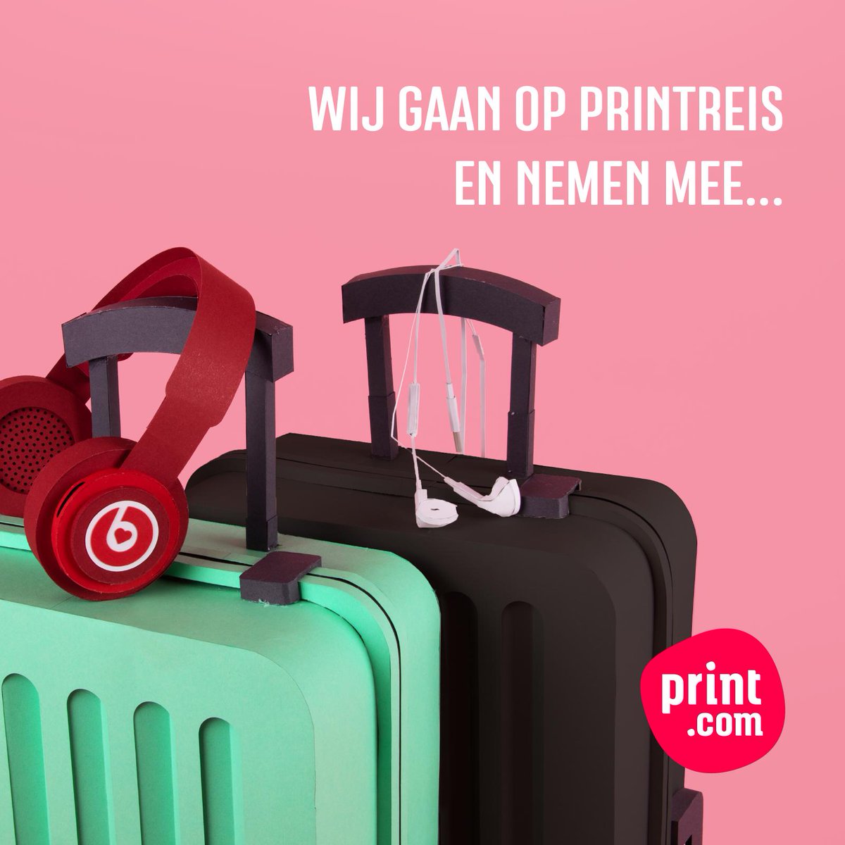 Jou natuurlijk! Het is namelijk tijd voor een upgrade: onze website is vernieuwd! We vertellen je nóg meer over onze productielocaties, vliegensvlug bestellen en features die jouw printreis een stuk comfortabeler maken. print.com. #ambacht #passie #creativiteit