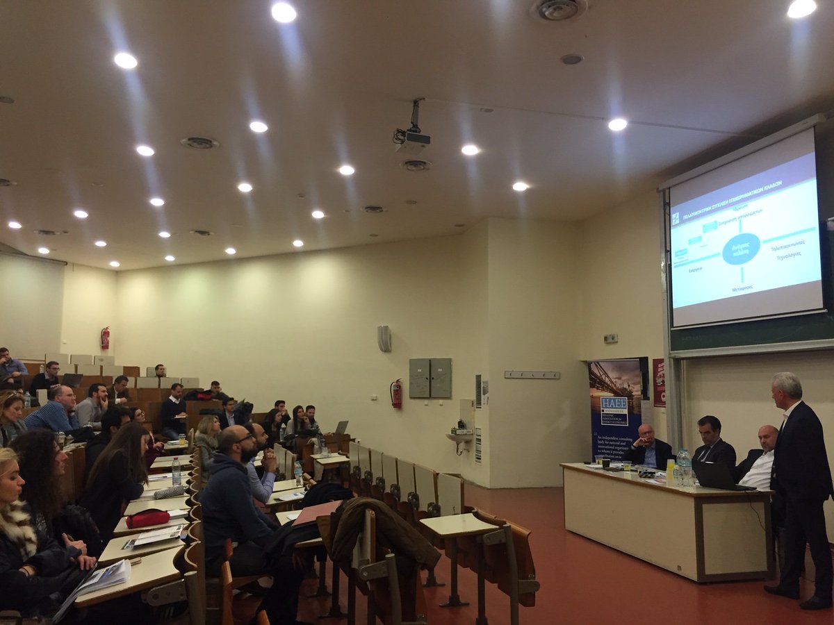 Ενδιαφέρουσες συζητήσεις και εποικοδομητικός διάλογος με τους φοιτητές στο στρογγυλό τραπέζι με θέματα την υποστήριξη αποφάσεων και διαχείριση της σύγχρονης ηλεκτρικής ενέργειας, του φυσικό αερίου, της αιολικής ενέργειας, αλλά και την πορεία των επενδυτικών ευκαιριών.