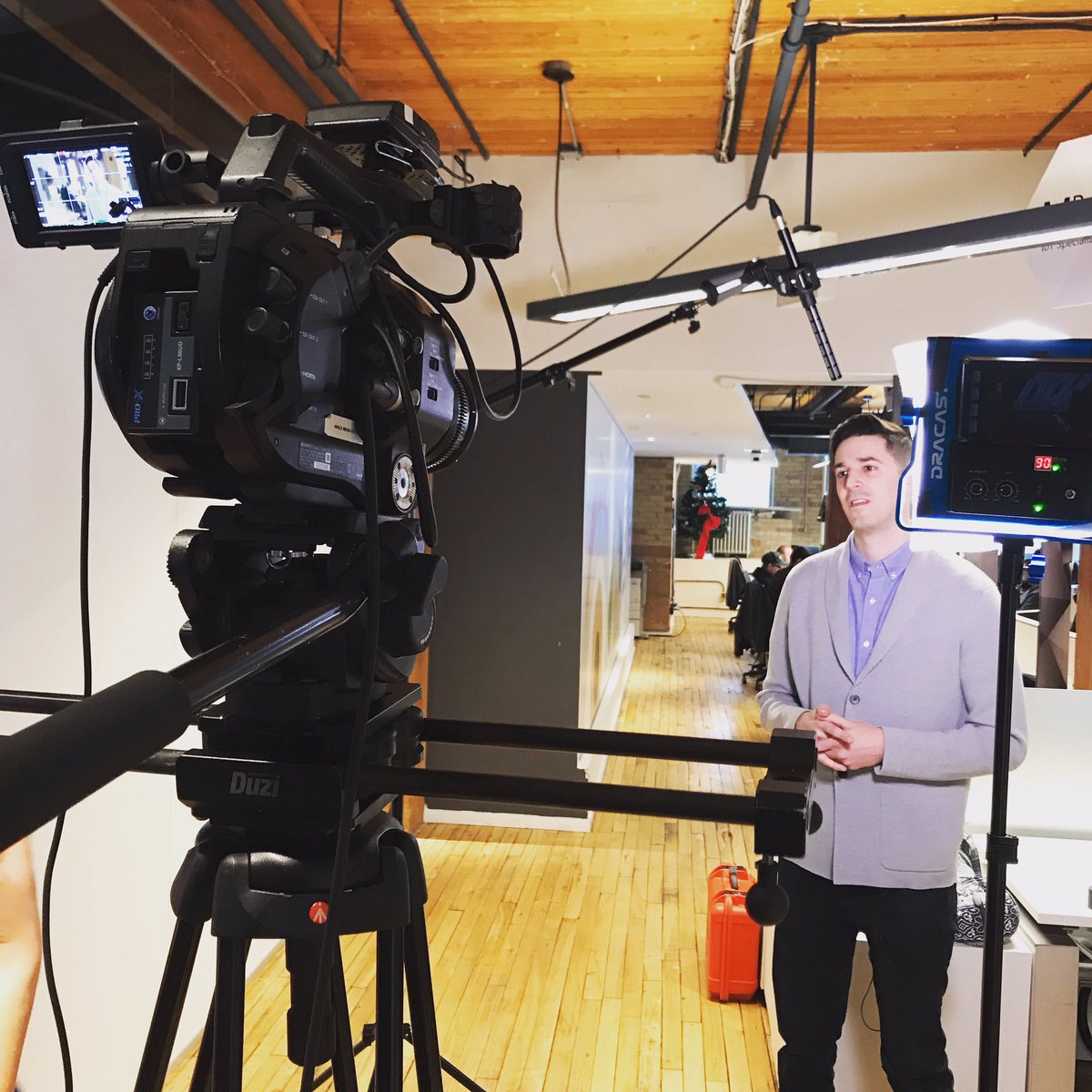 OCInnovation's tweet photo. Today we continue filming our new #i3project video success stories with @IBMCanada and #RoadLaunch. Subscribe to our YouTube channel and stay tuned for the launch of these new clips: https://t.co/nXiYGJ7D7i https://t.co/jE9rM42HqC