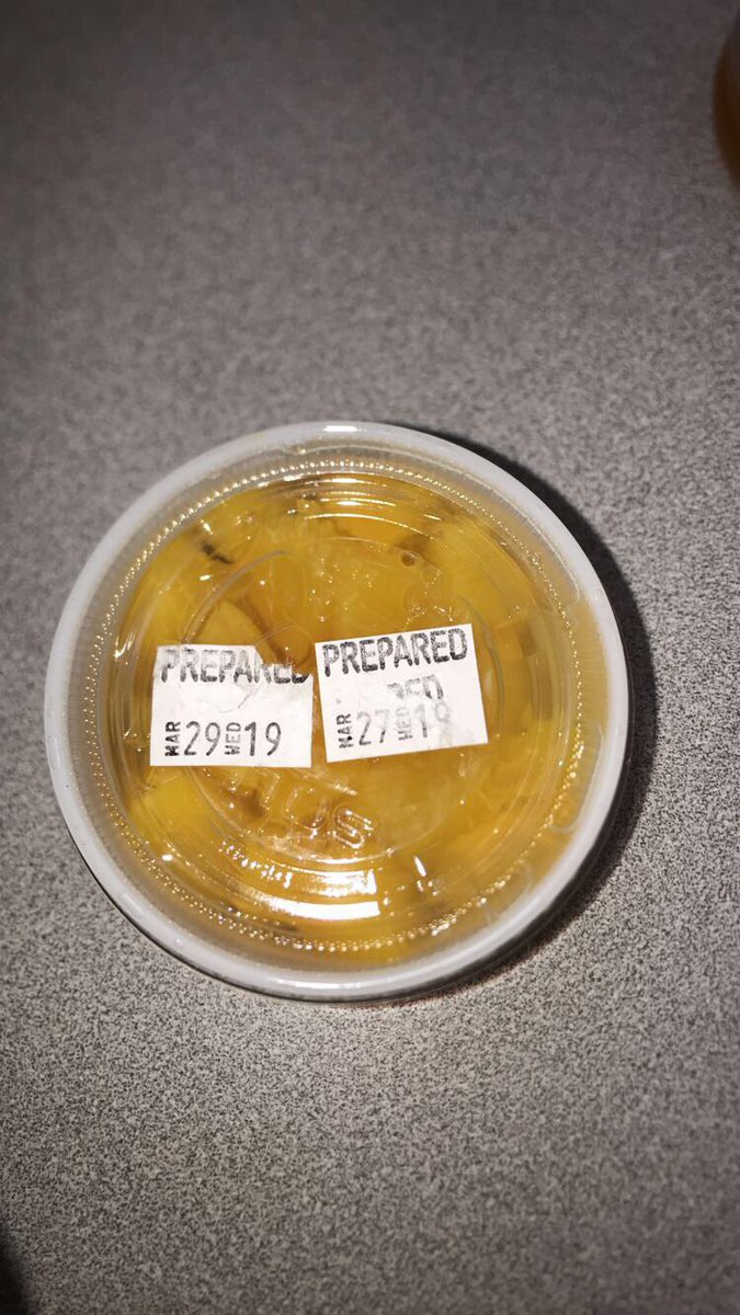 yankees_678's tweet photo. @WeAreHTSD wonder how this was prepared on the 27th AND the 29th🤔 https://t.co/065tum4uAX