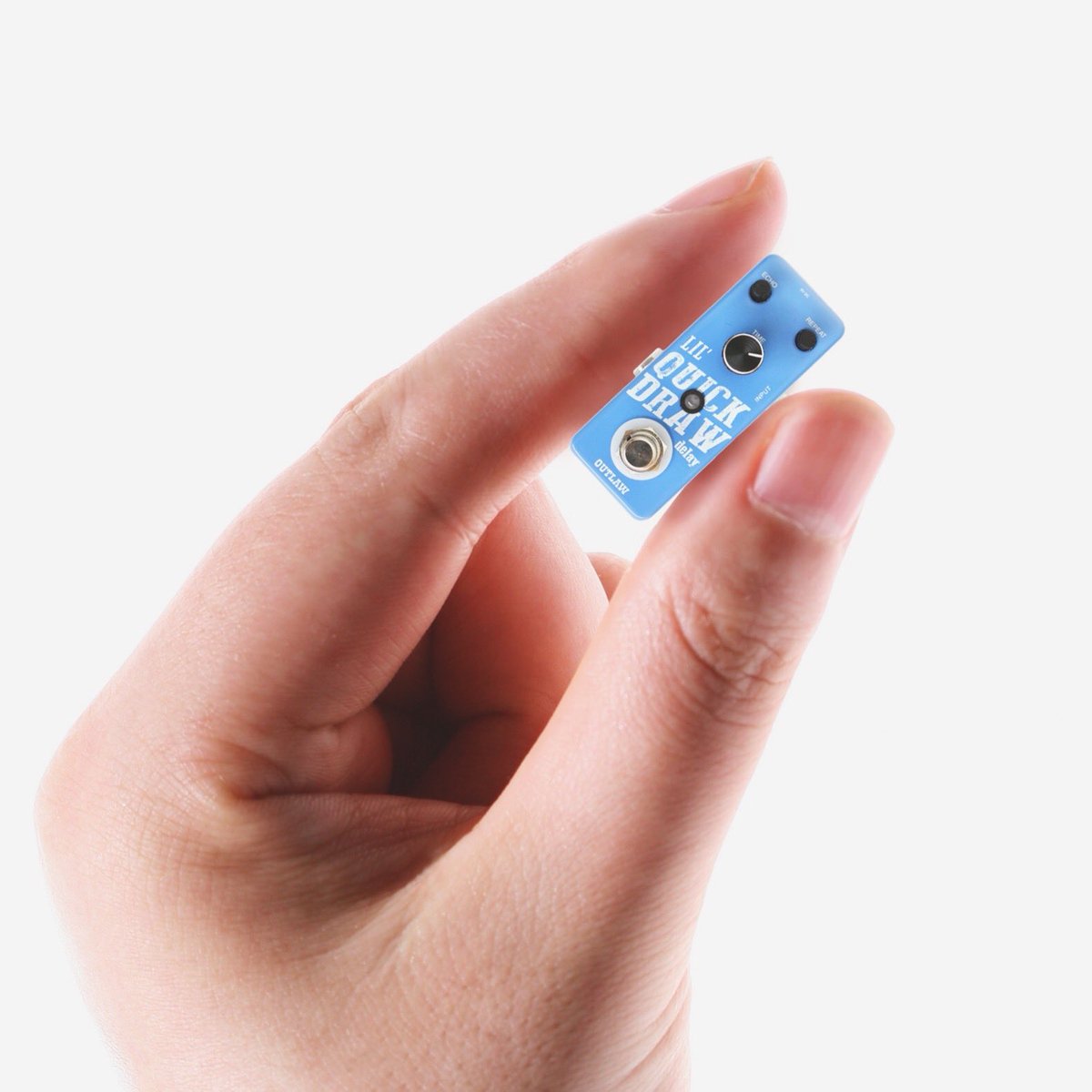 OutlawPedals's tweet photo. Introducing our smallest pedal ever! The limited edition Lilโ Quick Draw Delay is the worldโs first ultra-nano-mini effects pedal. Checking in at a sub-compact 1โ x 1/2โ, itโs the ultimate pedal board space saver!
*Not recommended for players with shoe size 9 & up. #outlaweffects https://t.co/BfotuaKHcK