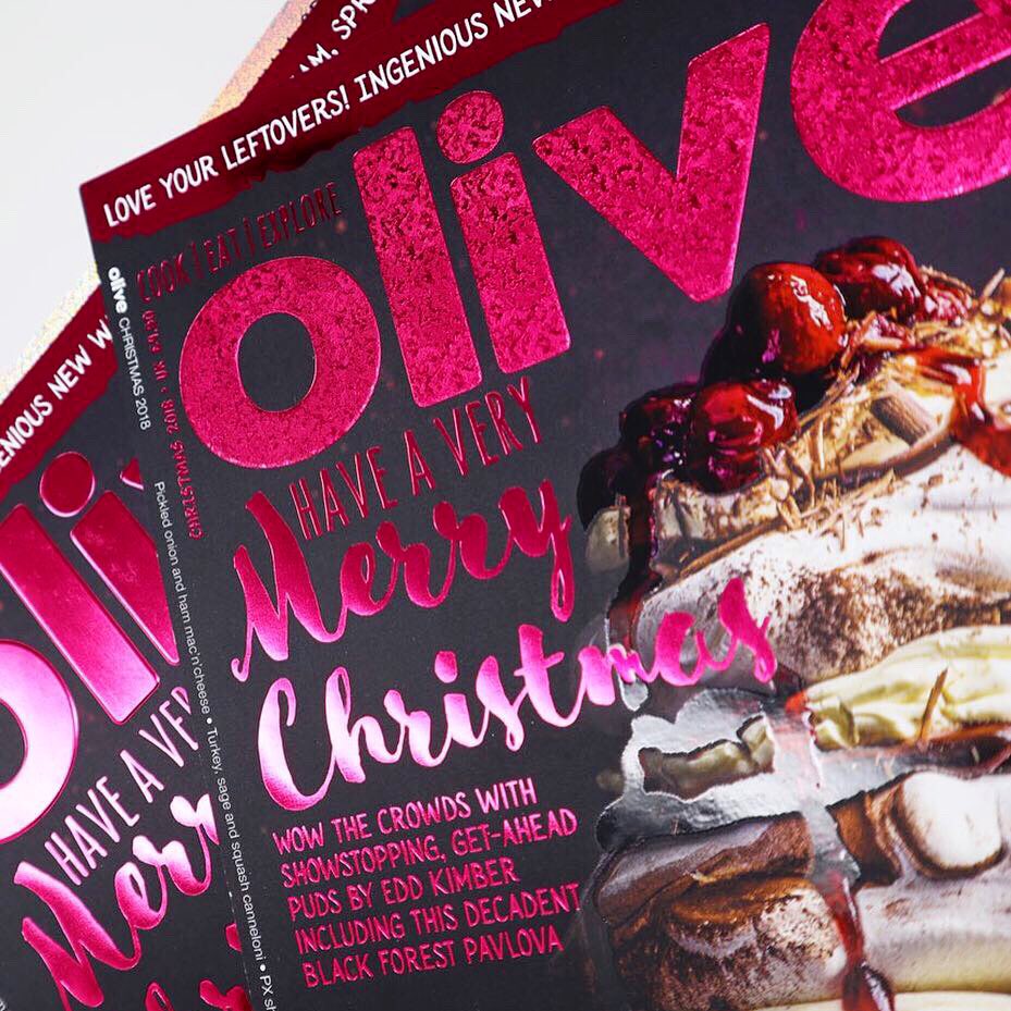 The textured foil finish is popular amongst #magazines, #books and #publications with decorative front covers. celloglas.co.uk/inspiration/te…