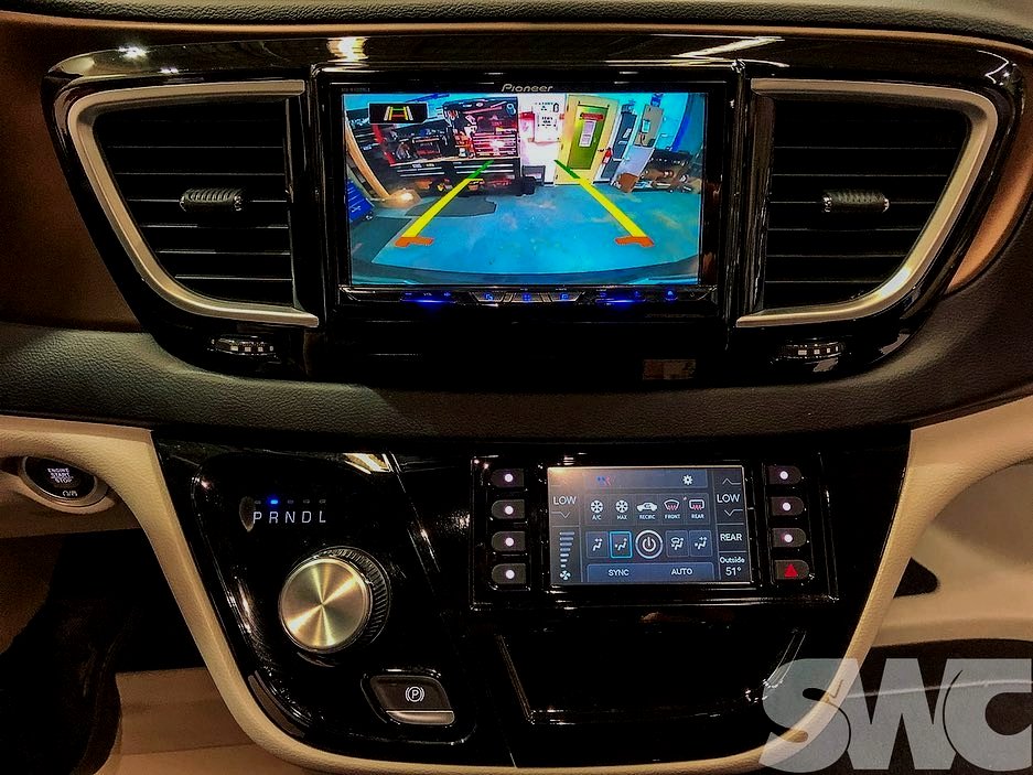 caraudiova's tweet photo. #soundwavecustoms #chryslerpacifica #chrysler #minivan #handicapable #wireless #applecarplay #waze #touchscreen #siri #safedriving #wedoitall #metra @metraelectronics #radio #carstereo #caraudio #mobileelectronics #upgrades #safety #hamptonroads #12volt #757 #norfolkva #chesapeak https://t.co/BZq7SQjVgQ