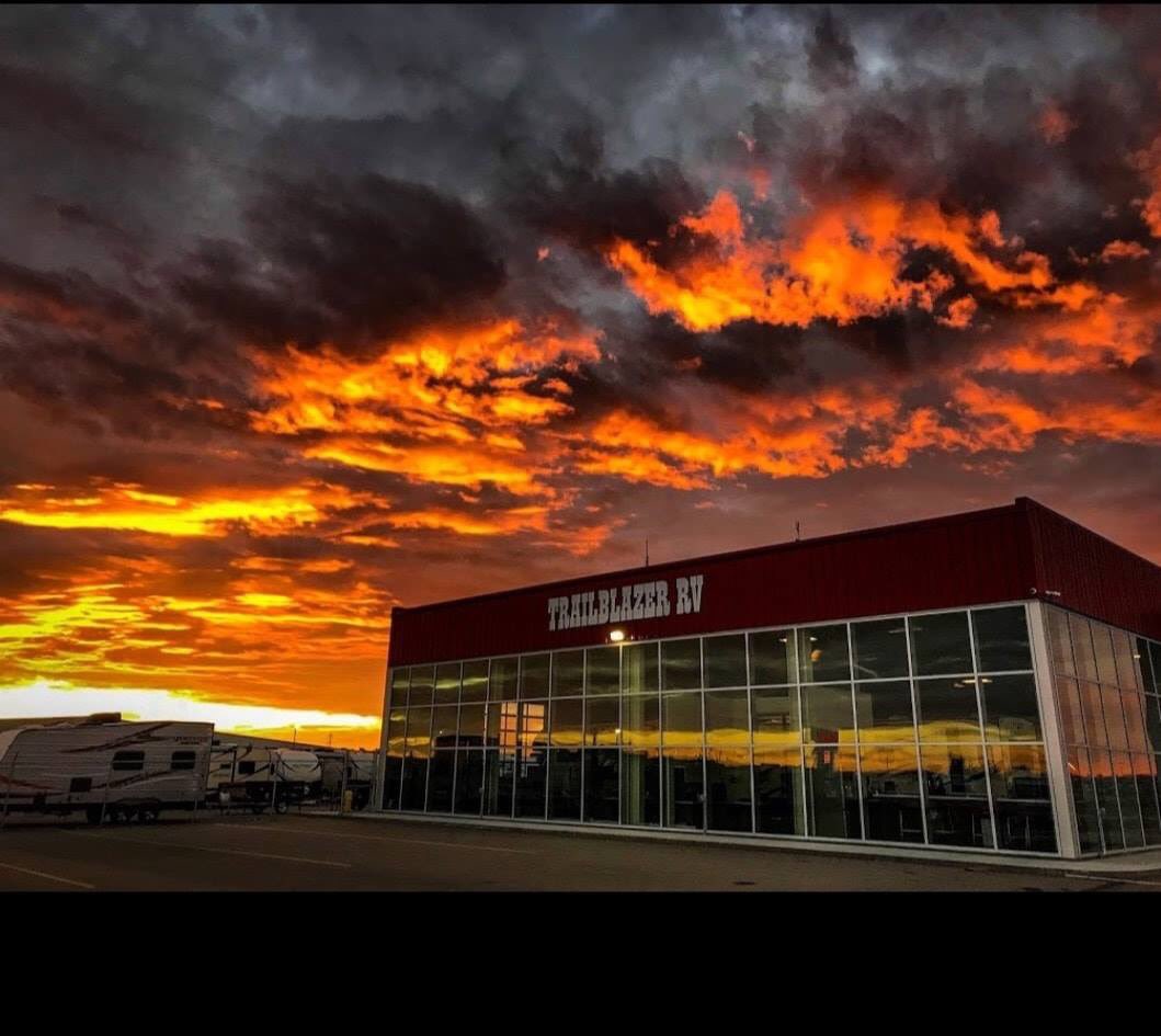 TrailblazerRV's tweet photo. Now open until 6pm Monday to Thursday. 5pm Friday &amp; Saturday. https://t.co/S0E3j6zI59