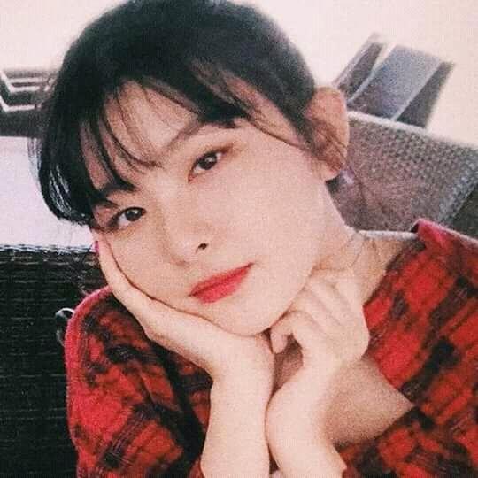 cleonasthetic_'s tweet photo. ┊　 　┊　 　┊　 　┊
┊　 　┊　 　┊　     ✧･ﾟ
┊　 　┊　     ✧･ﾟ
┊　     ✧･ﾟ
✧･ﾟ

✰; Seulgi Redvelvet Aesthetic Pack.
✰; Retweet or Like if u want to save it.

#seulgiaesthetic #seulgipacks #rvaesthetic #aestheticpacks https://t.co/ELUchyUraO