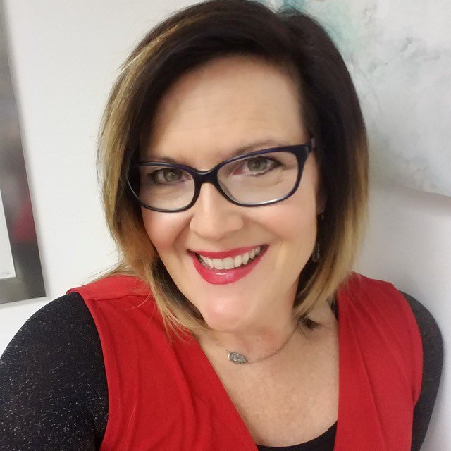 americanheartvt's tweet photo. Can't wait to see @MaryCenci, morning host of @Star929Radio, co-emcee of the Go Red for Women Luncheon on April 12 at the DoubleTree by Hilton. Join Mary and hundreds of guests for an unforgettable experience! https://t.co/wSQvYASDPy for tickets and information. #GoRedVT https://t.co/rd3JVPELTm