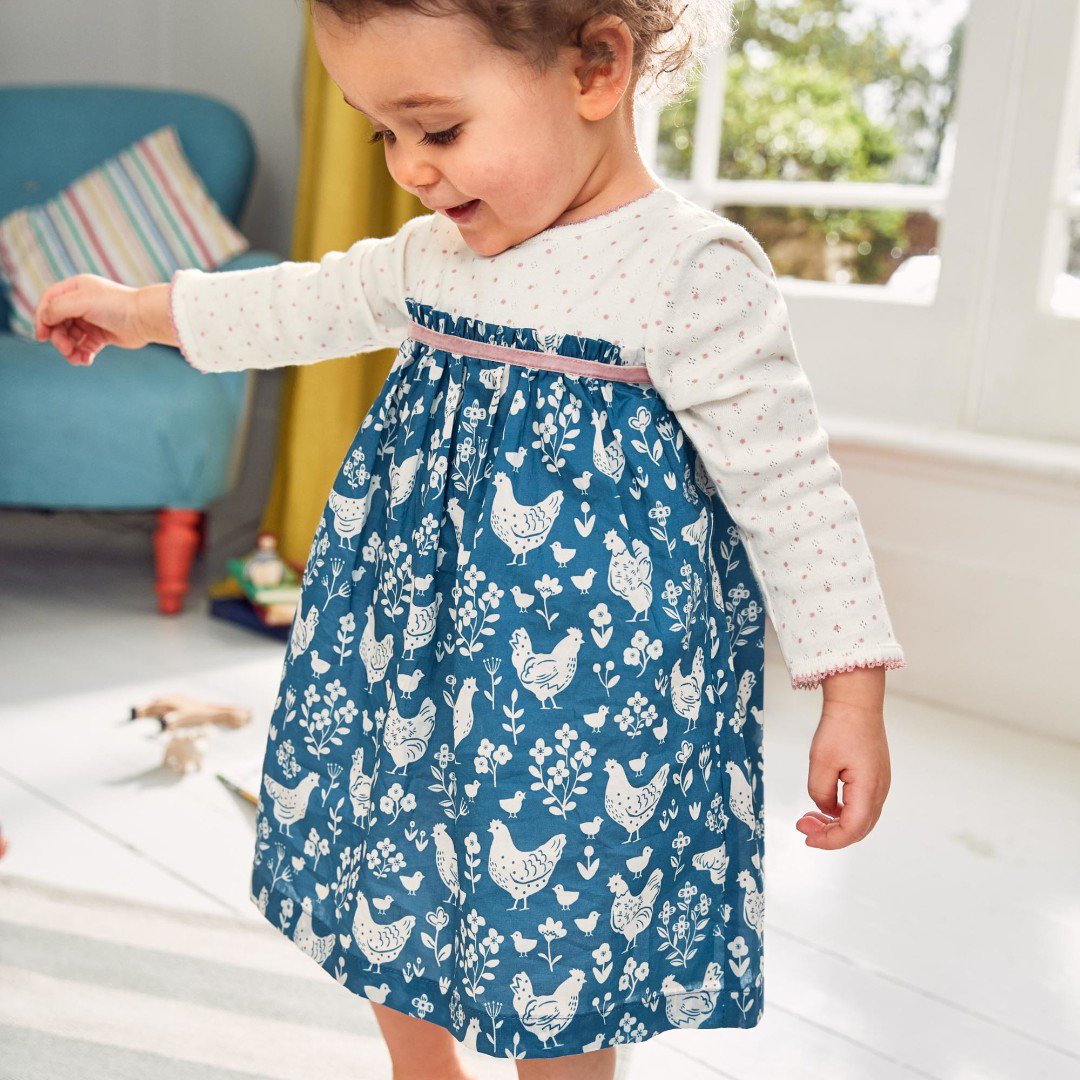 tightsandglory's tweet photo. It's official British Summer Time is here - celebrate by wearing that Spring Dress, team it with Tights &amp; Glory Baby Pink Tights for when the weather still has that Spring chill. Launching soon - sign up today to be in the know https://t.co/w3lNZtzpb2 #tightsandglory #babytights https://t.co/FXpVNJAy4L