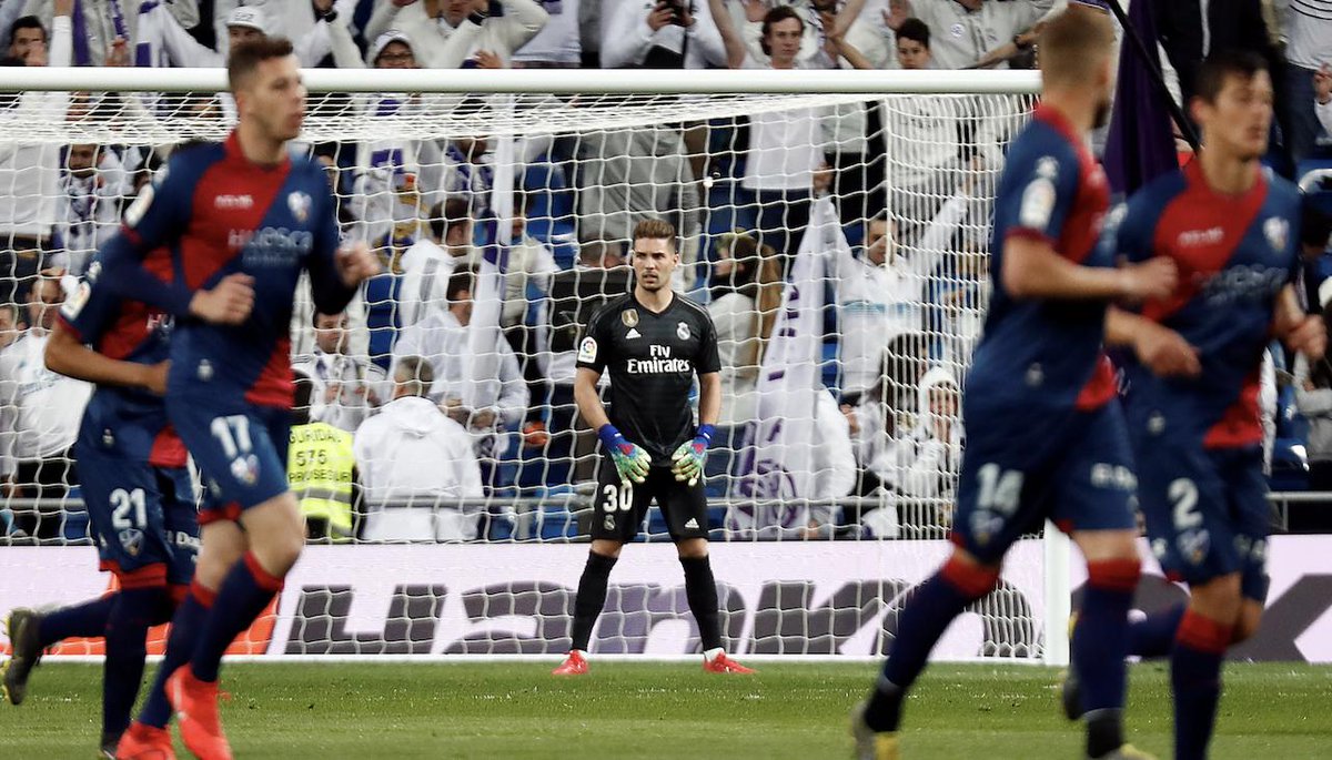 elmundotoday's tweet photo. En el Real Madrid solo jugarán familiares directos de Zidane en lo que queda de temporada https://t.co/krKvEJzU7P https://t.co/4kLaFoZw1A