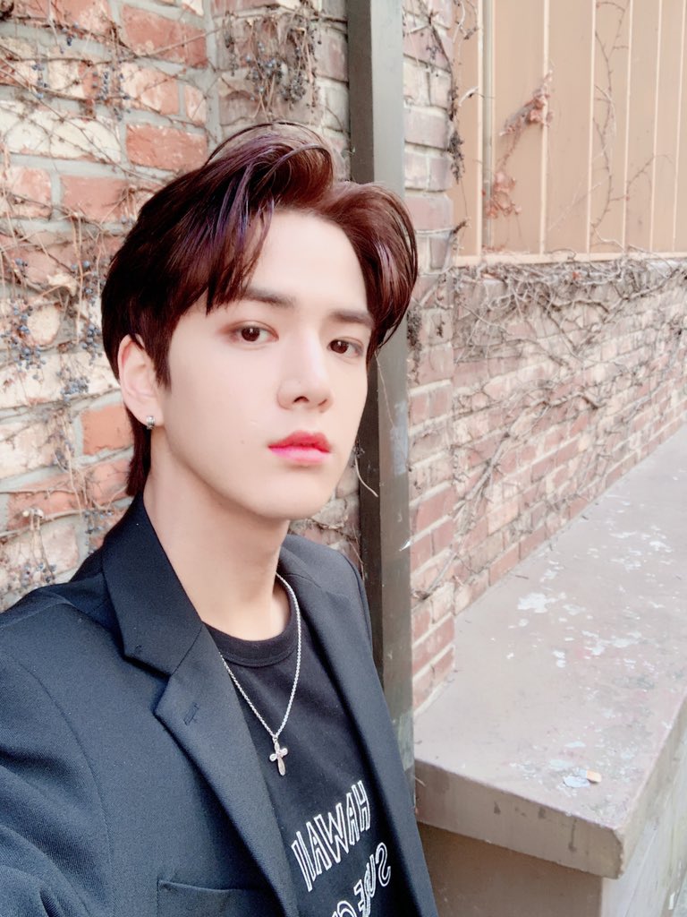 WE_THE_BOYZ's tweet photo. (영훈) 아이돌 라디오 오늘 너무 즐거웠습니다 항상 응원해주시는 우리 더비 여러분 너무 감사해요 !! 앞으로도 더 열심히 할게요 아이돌 라디오 포에버!! 🤗🤗 https://t.co/g9JfM9fBb5