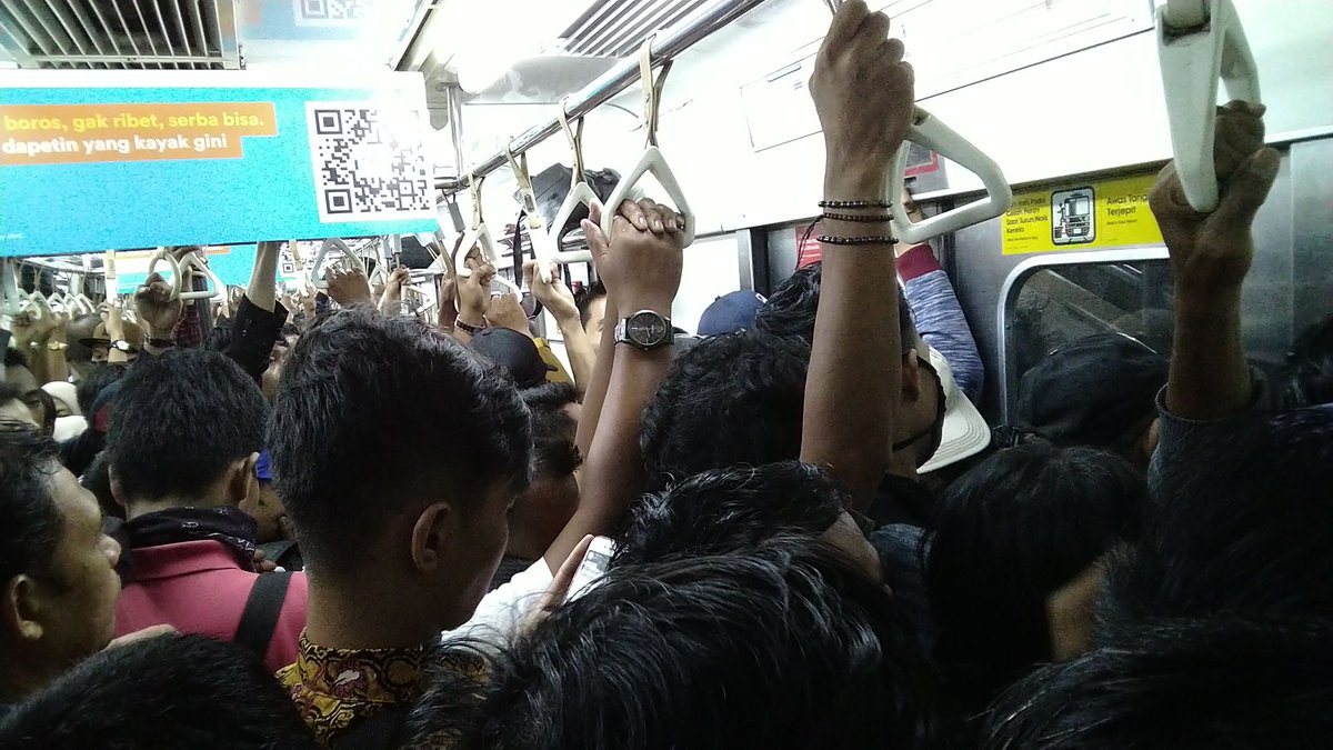 lifuddin's tweet image. Alhamdulillah kereta sdh bisa diberangkatkan