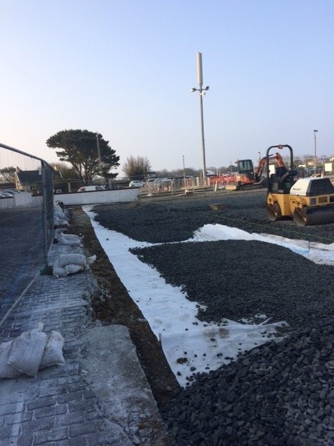 Progress on the site development here at Jacksons Guernsey is now making excellent progress. The famous telecom mast was moved over night on Thursday followed by a 4am start for builders! The new entrance road is also taking shape nicely.