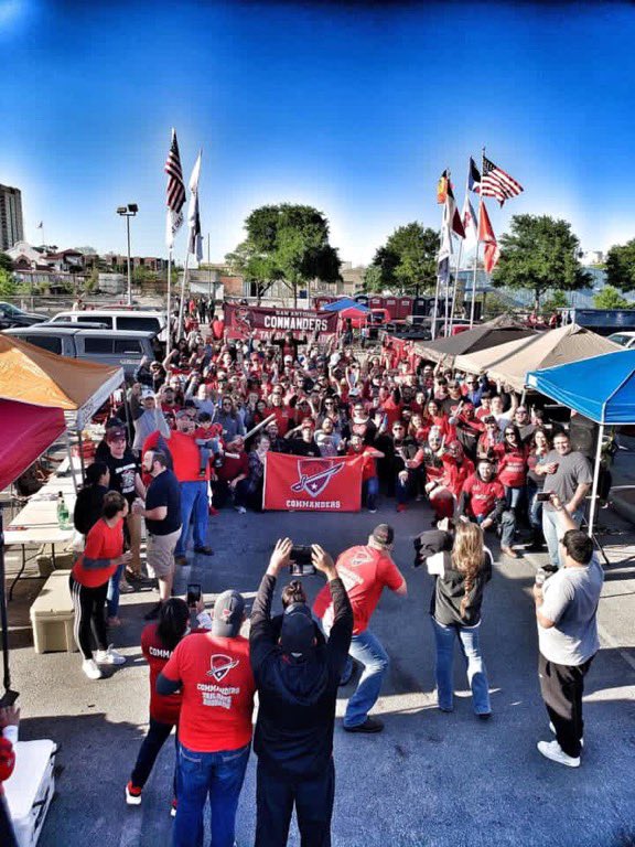 mjstevens6776's tweet photo. @aafcommanders @Alamodome @SABRIGADE1 The Tailgate Brigade throws down like none other!! https://t.co/hzfWYpw2lw