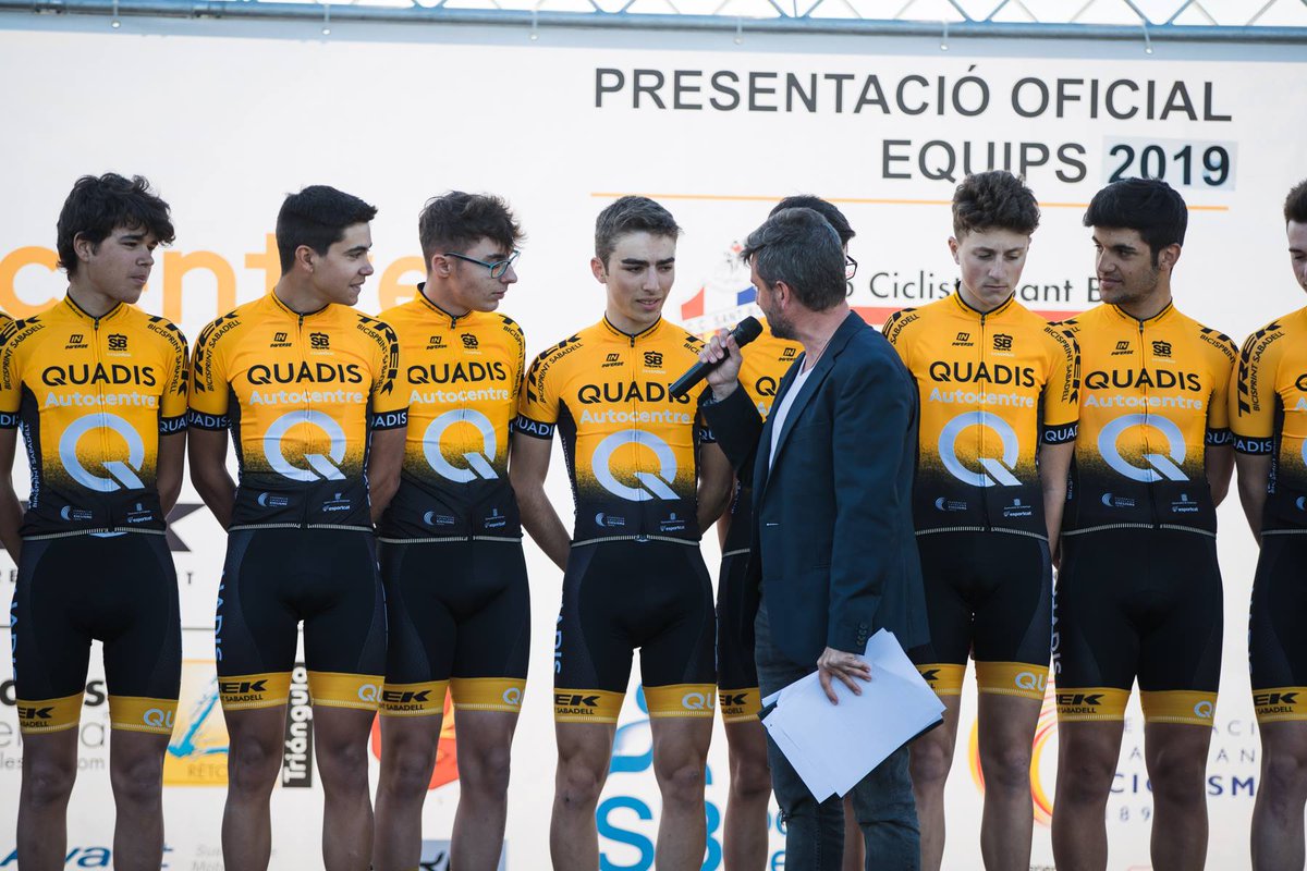 Federació Catalana de Ciclisme (@ciclismecat) on Twitter photo Dissabte va celebrar la presentació de la seva escola i equips de competició 2019 el <a href="/ccsantboi/">C.C. Sant Boi</a>: una gran pedrera i un gran compromís com a organitzador.
Peça clau del #ciclismecat! 💪
👉Notícia i fotografies de l'acte: bit.ly/2UsGq3A
📸: @nataschaes Dissabte va celebrar la presentació de la seva escola i equips de competició 2019 el <a href="/ccsantboi/">C.C. Sant Boi</a>: una gran pedrera i un gran compromís com a organitzador.
Peça clau del #ciclismecat! 💪
👉Notícia i fotografies de l'acte: bit.ly/2UsGq3A
📸: @nataschaes