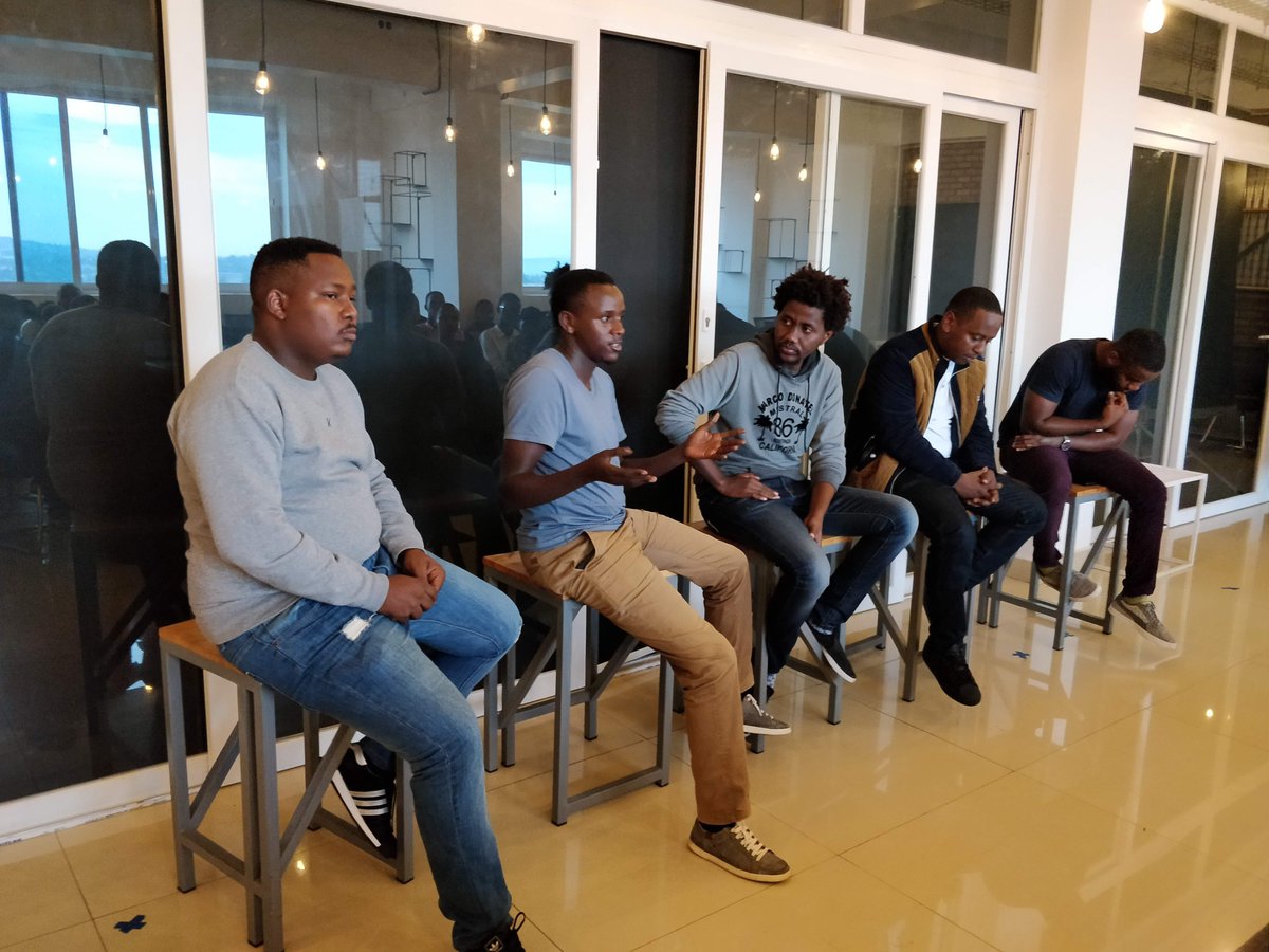 progateEN's tweet photo. Here is some glimpse of #ProgateAndelaMeetup!!

Thank you very much for attending! Also, we appreciate @Andela_Kigali and @mikebago making this meet-up possible. 😉

We will build developers ecosystem and bring creativity to everyone, everywhere. 🌍
#ProgateRwandaMeetup #Progate https://t.co/PTuVSE7kjE
