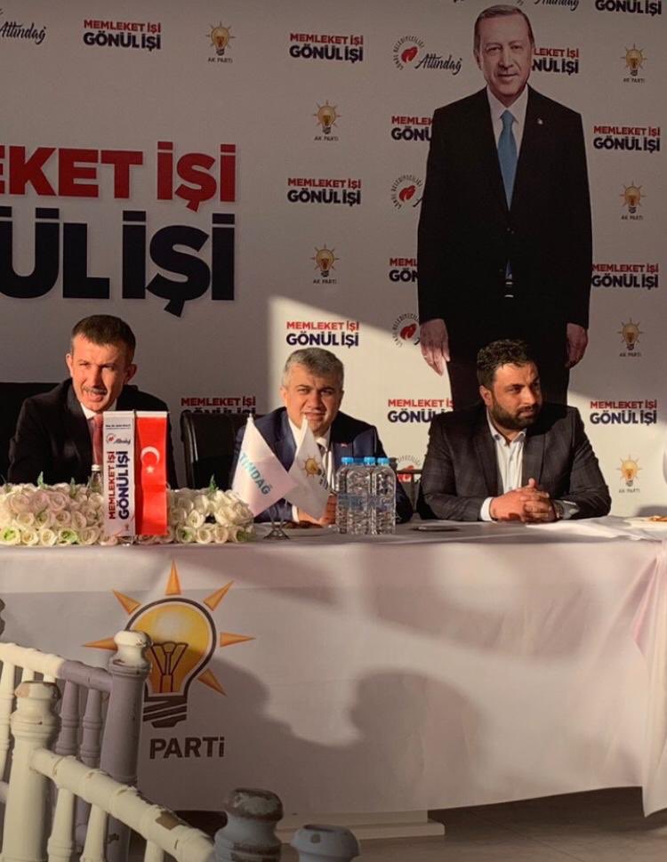 AltEkip's tweet photo. Altındağ’ımız Cumhur’un gür sesi oldu, tarih yazdı. Dua ve destekleriyle bizi yalnız bırakmayan bütün hemşehrilerimize teşekkür ediyoruz. Daima gönül gönüle olacağız. Allah çıktığımız bu yolu mübarek eylesin. Zafer inananlarındır 🇹🇷
@hakanhanozcan @mehmetozhaseki @asimbalci https://t.co/sNh1Rj4l2J