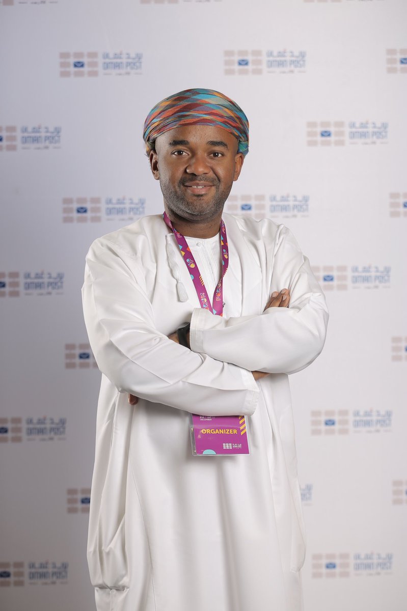rashadwahaibi's tweet photo. It’s time to celebrate my one year work anniversary!
In #OmanPost I am not only a co-worker but I am part of a dream team where I challenge my team &amp; supremes for the benefit of the company. I hope we work together for many years! 
Proud to be part of the #DreamTeam https://t.co/GRzdHDMl73
