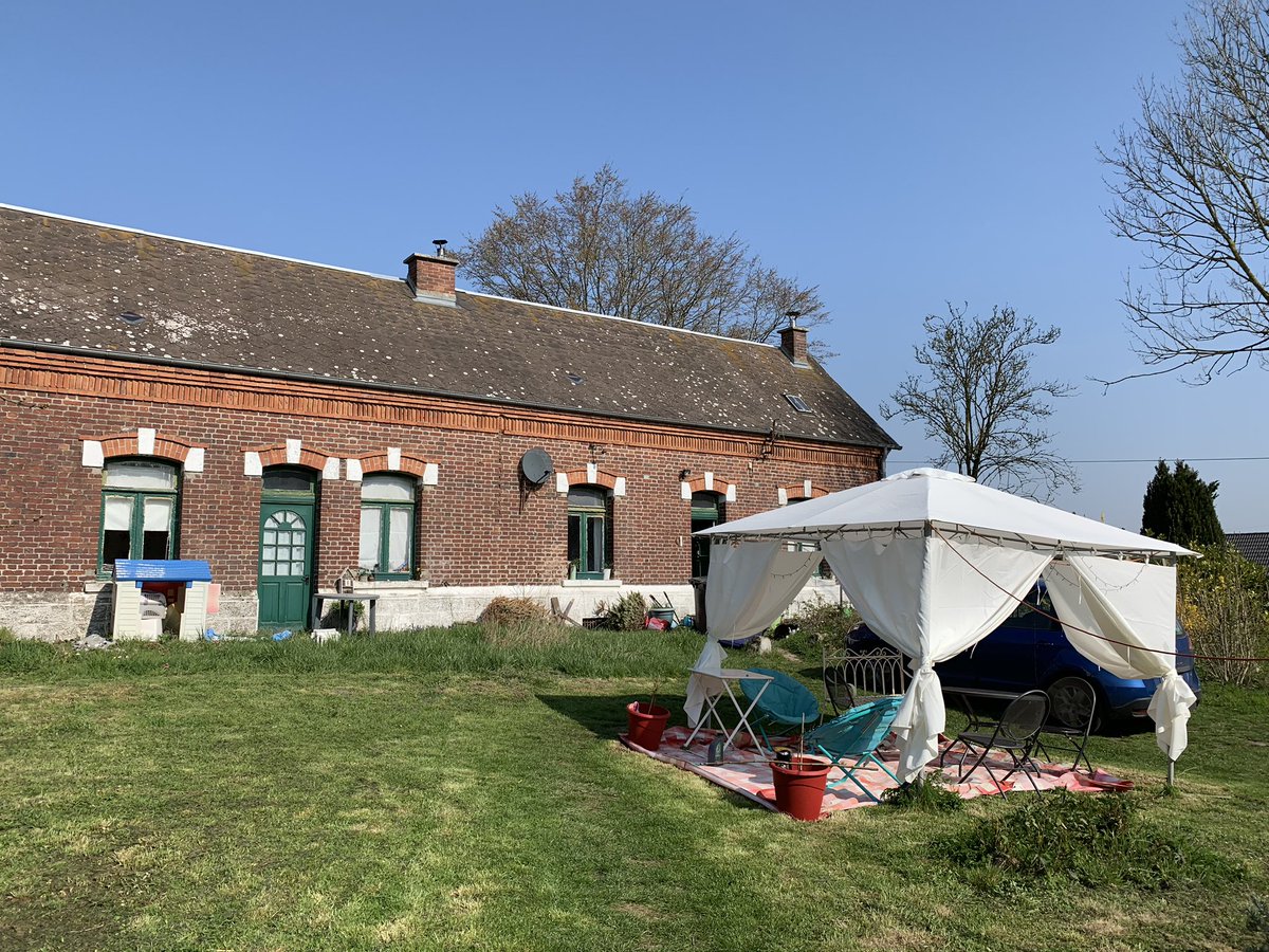 SommeSunsets's tweet photo. Blue skies and not a cloud to be seen ☀️
#ww1 #history #somme #sommebattlefields #battlefields #fww #1GM https://t.co/nriTsoPMjf