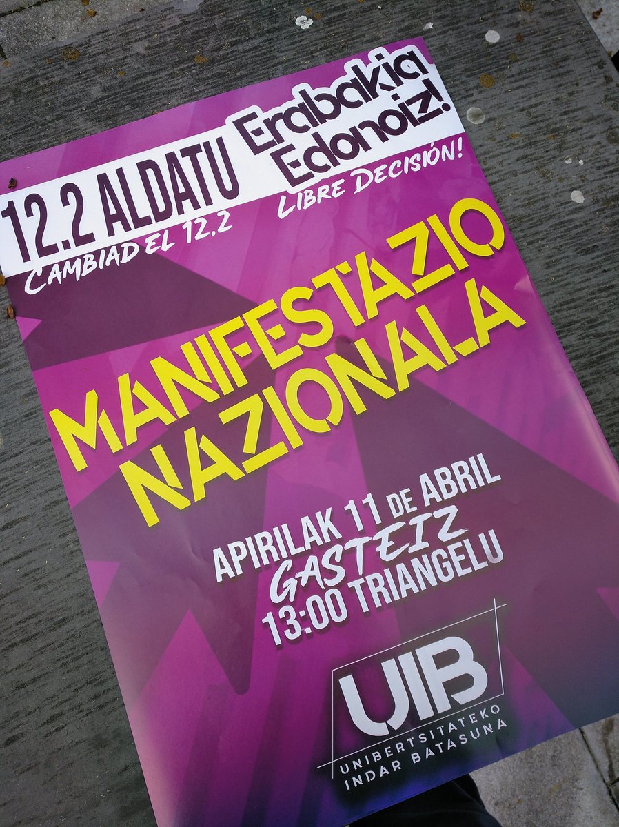 Gaurkoan Gasteizen bildu gara, farmaziako fakultatean apirilaren 11n egingo den manifestazio nazionala publiko egiteko.

12.2 Aldatu, #ErabakiaEDONOIZ!