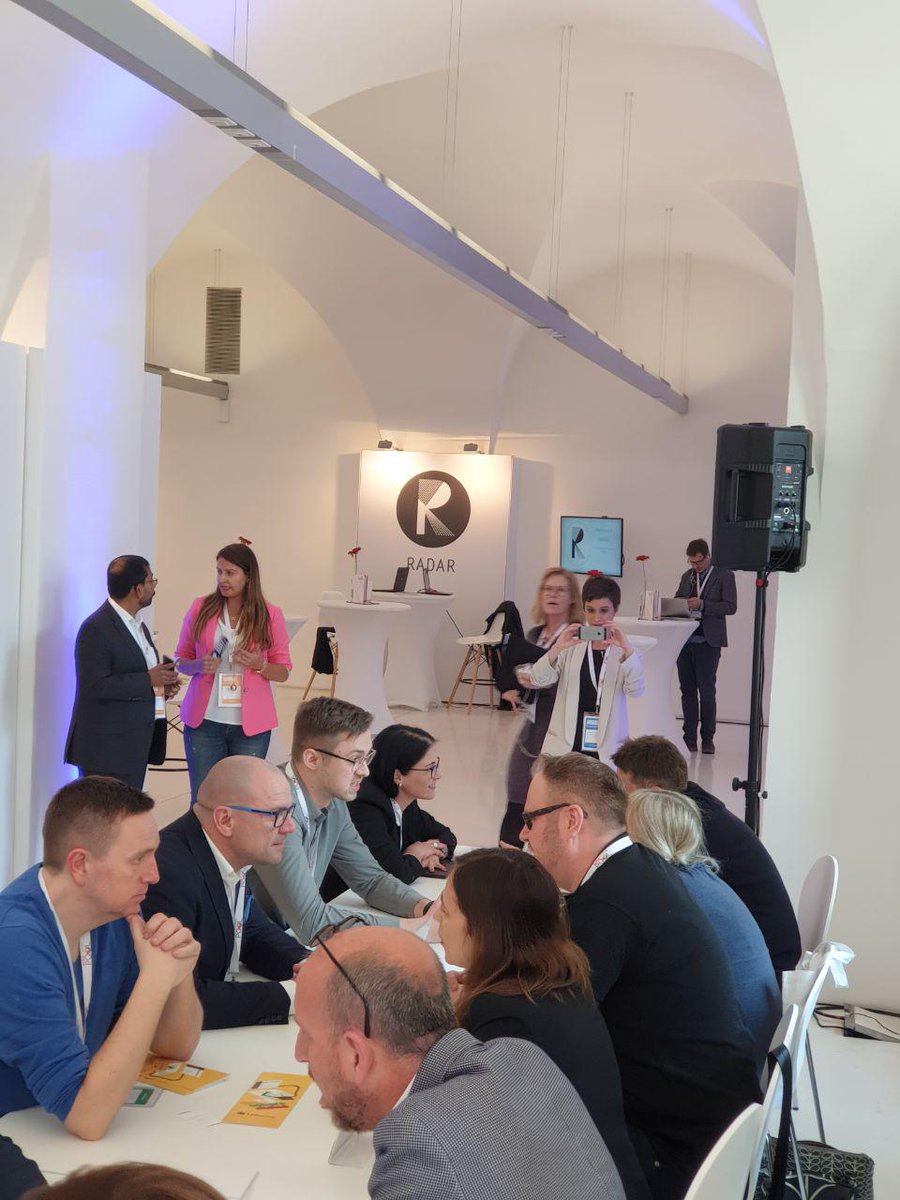 technologies_io's tweet photo. Last chance! Catch our very own Alex Chernikov @DigitalMediaEur speed dating … when he’s still not taken 🎩 https://t.co/pj3fDn7P2i
