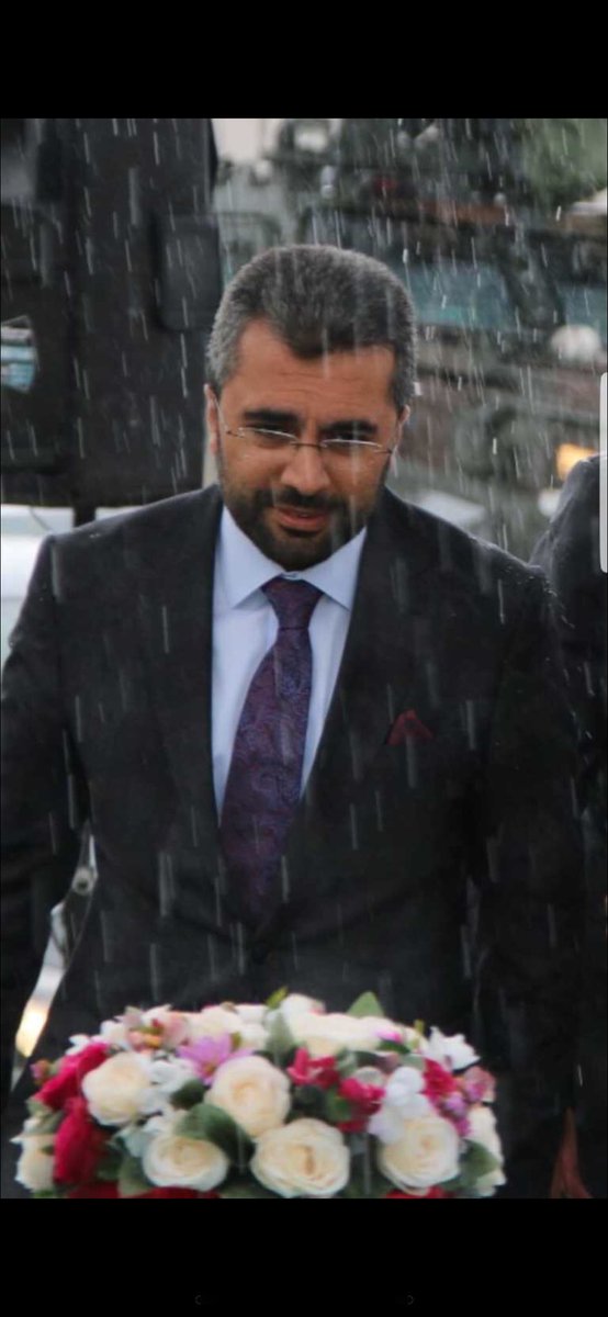 Sen sonuna kadar görevini yaptin BASKANIM
ALLAH senden razı olsun 
Bukelemun gibi her renge girip,
Yanında gibi görünüp ama başka yere destek verenler utansın
Siz zaten kazanmışsınız ama malesef edremit kaybeti...