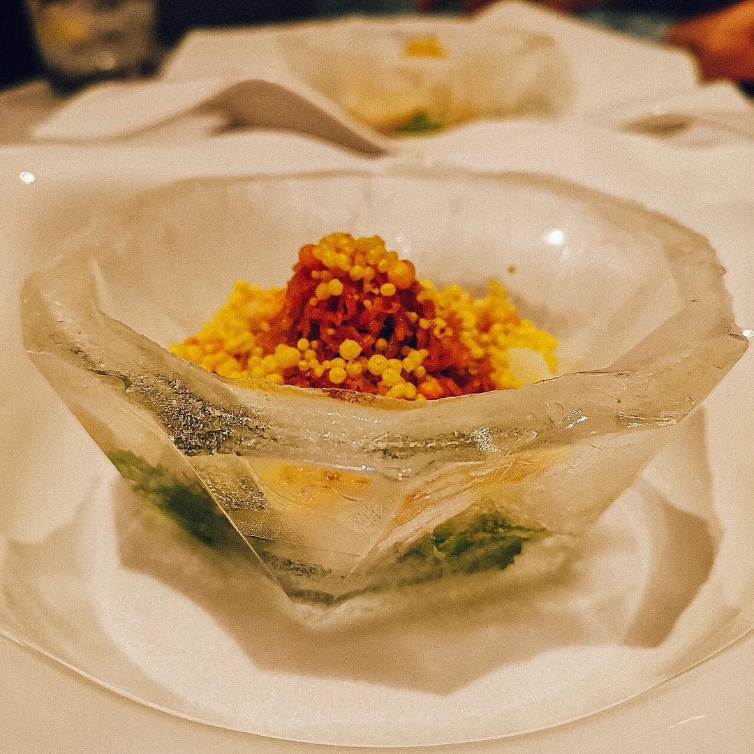 An explosion of flavors. 

Picture credits: @sabineonthego 

#tresindstudio #worldssmallest #mostexclusive #modernindianrestaurant #modernistindiancuisine #finedining #luxurydining #mydubai #worldsbestrestaurants