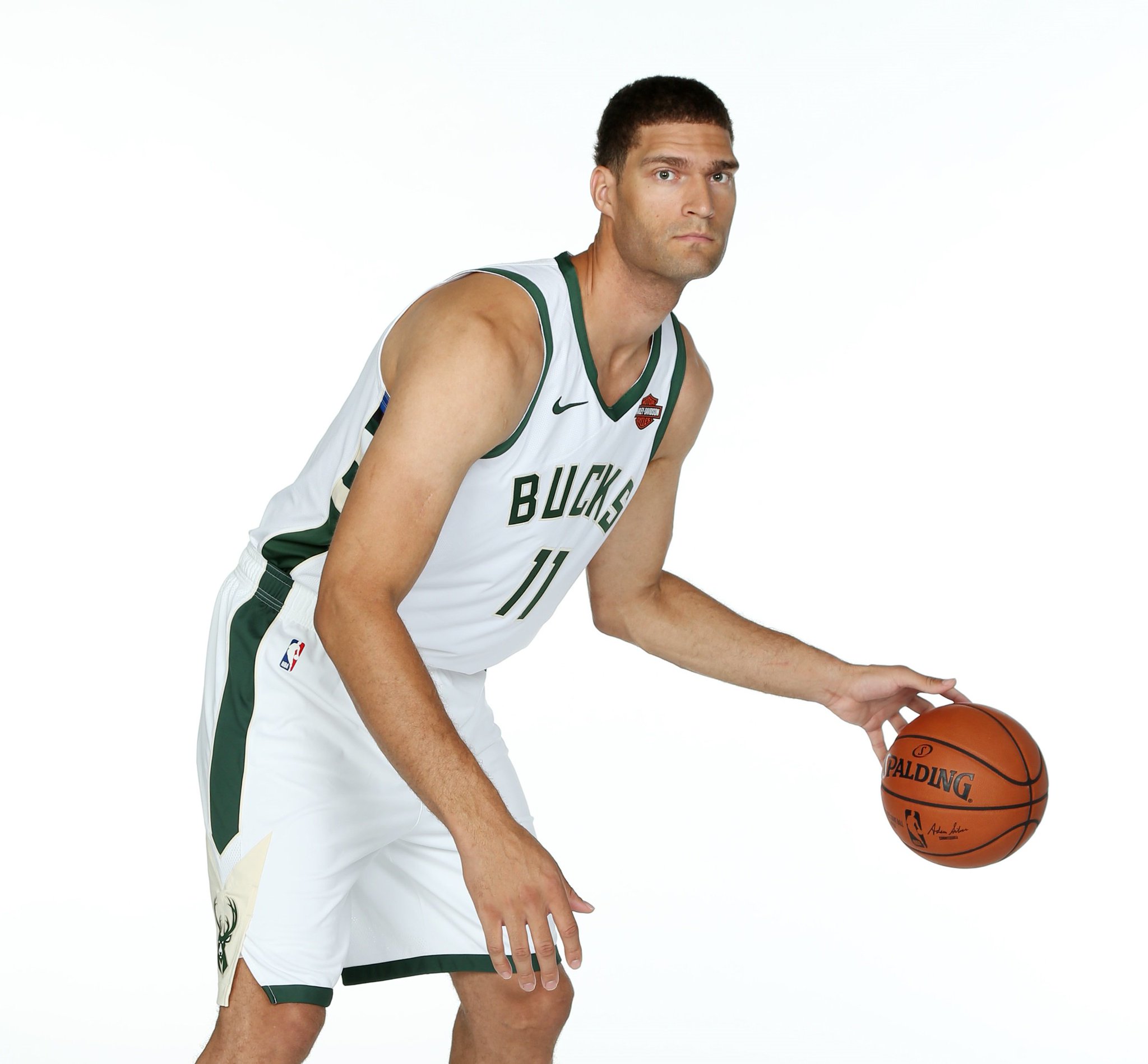 Join us in wishing Brook Lopez of the Bucks a HAPPY 31st BIRTHDAY!  