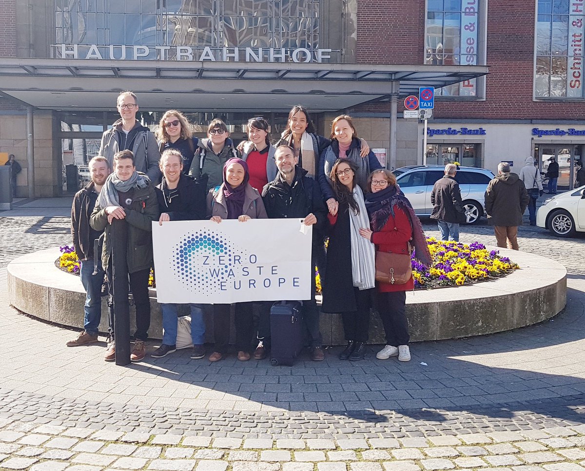 zerowasteeurope's tweet photo. Our annual general meeting comes to an end, and we are ready to travel back to Brussels with plenty of energy &amp; campaign ideas.
The sustainable way, of course!
😉🧡🚂
#lowcarbon #mobility #train #ZWEteam #ZWEnetwork https://t.co/PdW9oExZTx