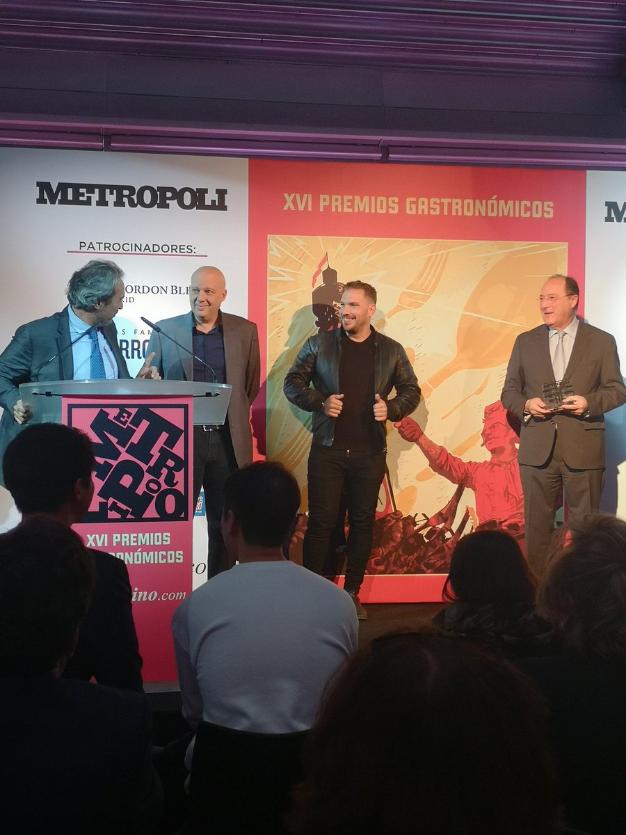 Este año se ha salido, Cebo de <a href="/chef_yeyo/">Aurelio Morales</a>, restaurante del año #premiosmetropoli