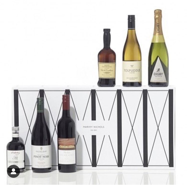 MonroLtd's tweet image. Which would be the cruellest prank 🤔empty #jewelleryboxes, empty #wineboxes or empty #chocolateboxes  #AprilFools #whodares ? ....
#monroltd #Packaging #boxes #luxurylifestyle #chocolate #finewine #stunningjewellery