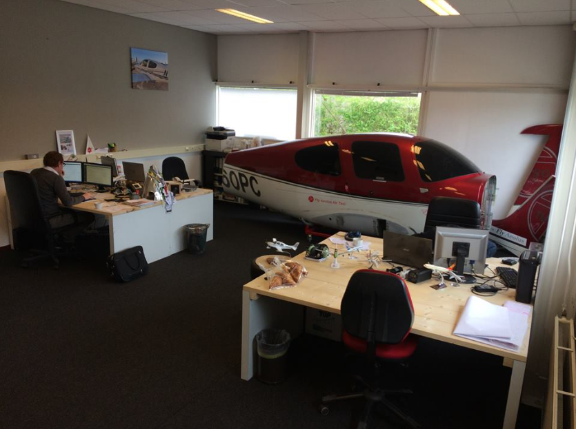 FlyAeolus's tweet photo. Bent u #gepensioneerd en heeft u ervaring in een #operationele of #logistieke #werkomgeving? Dan hebben wij misschien de perfecte #uitdaging voor u! Vanwege de #groeiende vraag zijn wij op zoek naar #parttime uitbreiding voor onze #operaties #afdeling. https://t.co/LmipGtM5KB https://t.co/VxgkbhuC3N