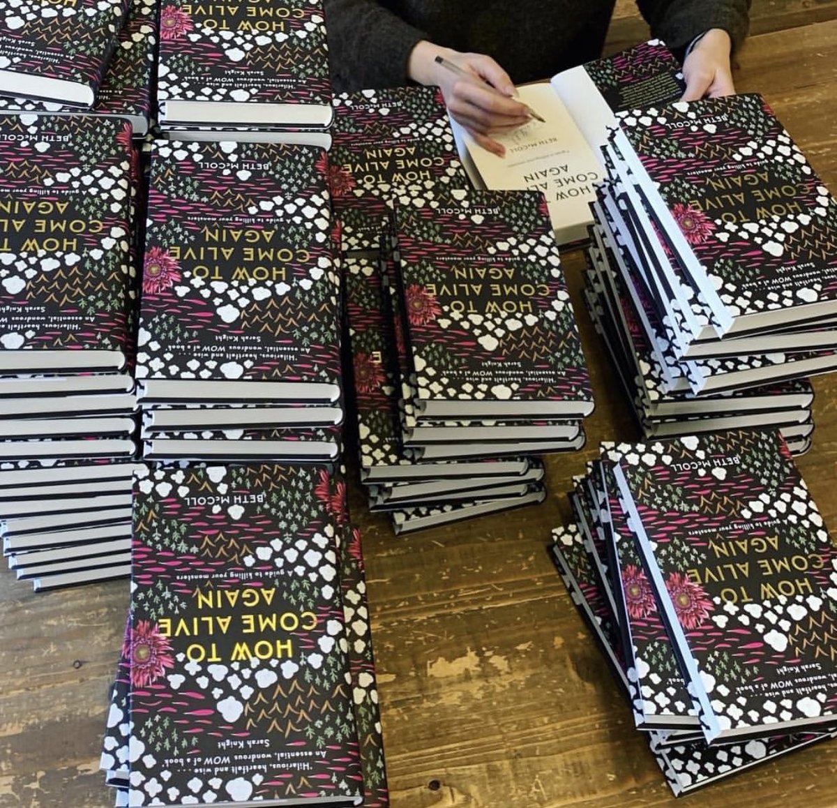 imbethmccoll's tweet photo. ARE YOU LONDON BASED? ARE YOU FREE THIS THURSDAY? DO YOU LIKE BOOKS AND ALSO ME? Because I’m giving away two tickets for my launch party, hosted at and sponsored by the inimitably cool @TheCurtainLDN. All you have to do is follow both me &amp; The Curtain and retweet this. 🍾❣️🎈 https://t.co/FQz07NjeL1