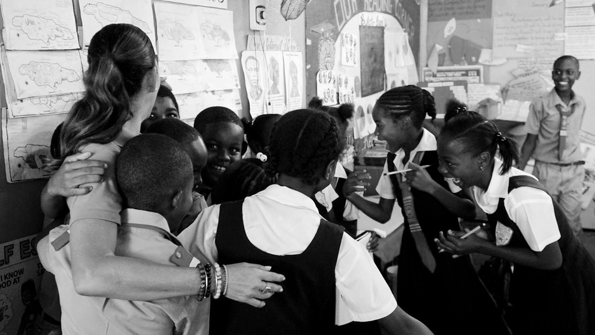 OneJamaica876's tweet photo. “Education is a shared commitment between dedicated teachers, motivated students and enthusiastic parents with high expectations.” - Bob Beauprez #EducationCantWait #OneJamaicaFoundation 🇯🇲 https://t.co/m7JbcQZI5X