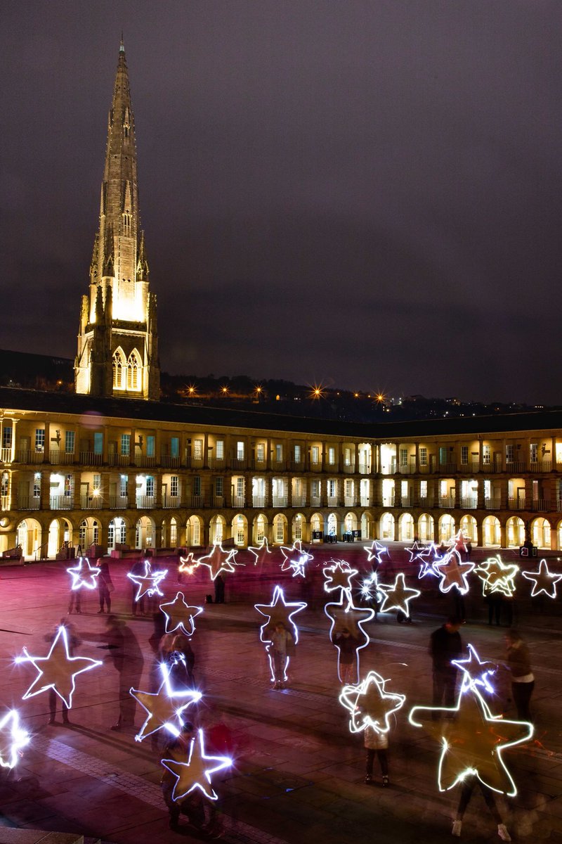 ThePieceHall's tweet photo. Check out these awesome photos from this weekends painting with light event to celebrate the end of our sculpture season. Which photo is your favourite? ✨ https://t.co/yLUkeBS9IY
