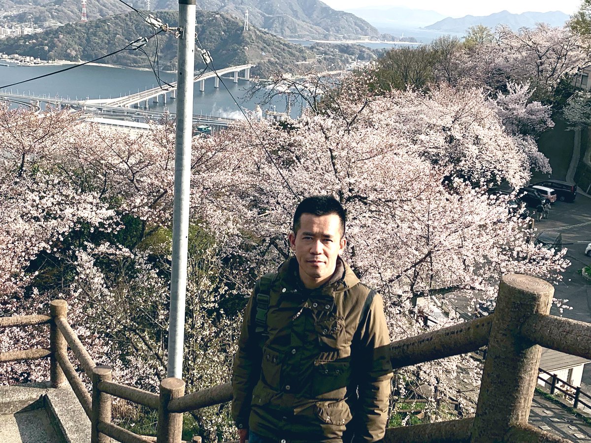 kagawatch's tweet photo. After viewing #Shukkeien (Japanese garden), I went to Mt. #Ougon to view cherry blossoms.

日本庭園、#縮景園 での桜を観た後は、
#広島 市内一円を眺望できる、
#黄金山 へ。ここも桜は満開では
なかったですが、山頂展望台から
眼下に広がる広島市内の眺めは良く、
いい気分転換になりました。 https://t.co/VUdJkyUO9k