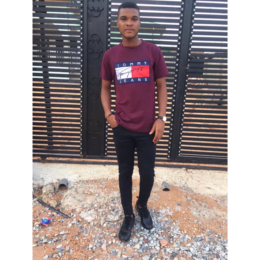 EmmanuelAdufful's tweet photo. Happy new month everyone!
#EA #Soccer #Focus #Determination https://t.co/eV2qghNTJb