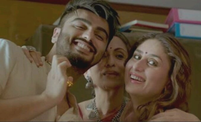 ArjunKapoorCafe's tweet photo. Kia Weds Kabir💕
A unique wedding! Isn't it? 😉😍💞
#3YearsOfKiAndKa
#EqualityIsEverything
@arjunk26 #KareenaKapoorKhan #RBalki https://t.co/LzCaTjJ9YZ