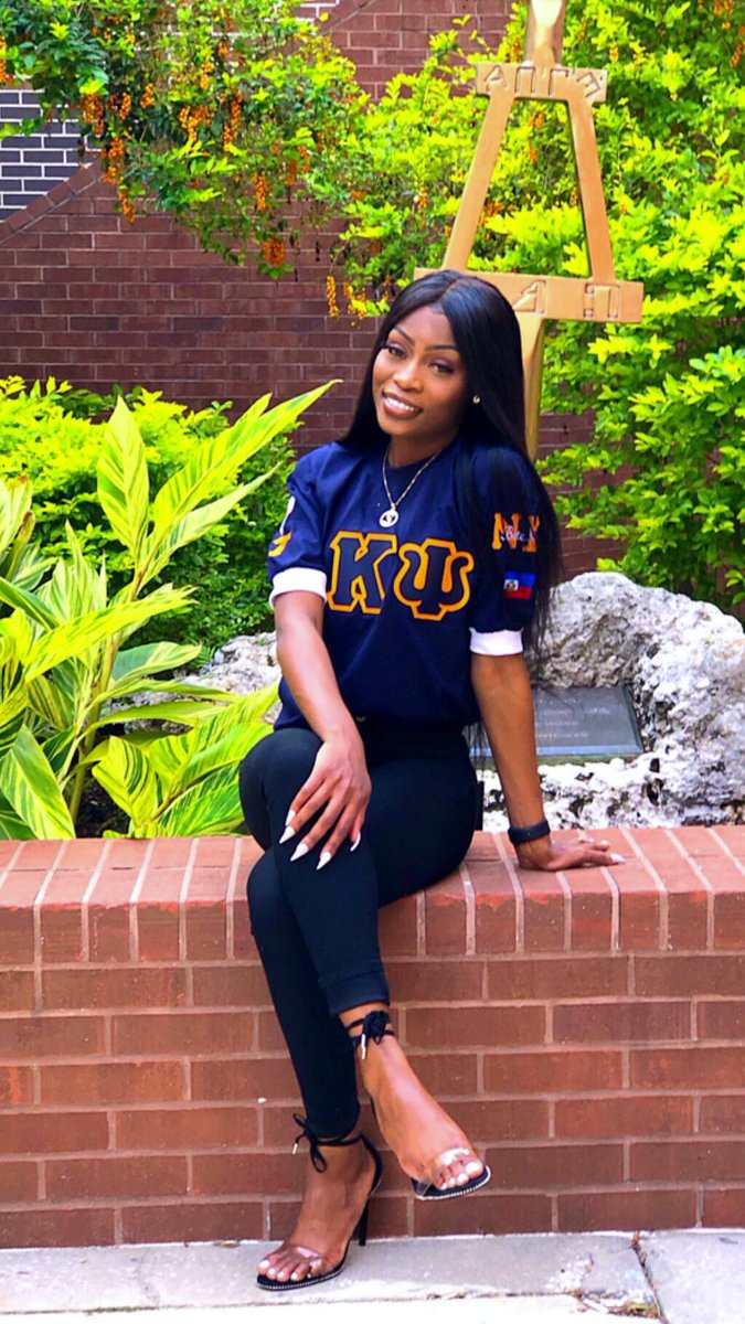 slimcooly's tweet photo. I am honored to say that I am finally A TRUE brother of Alpha Kappa Psi Fraternity. And thank you to the NX chapter for the opportunity #BetaMu #AKPsi https://t.co/zBsaZlYwdv
