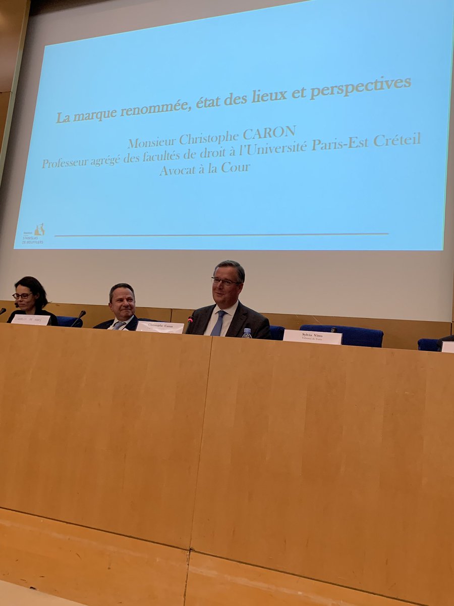 DeBoufflers's tweet photo. @cabinetcaron pour la marque renommée! #ConfMarques @DeBoufflers https://t.co/2nPXqurCRs