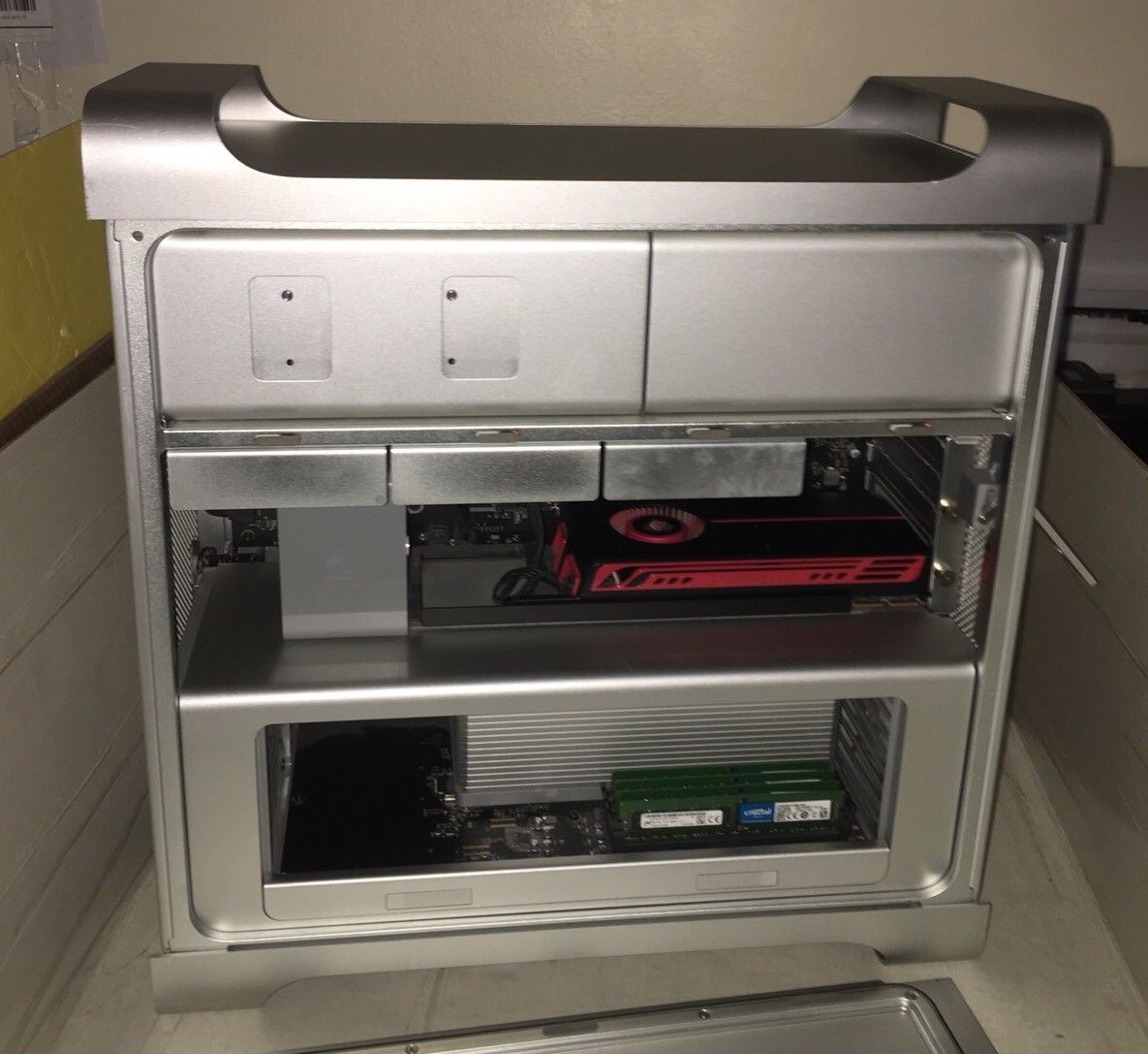 Shweta22418394's tweet photo. Apple Mac Pro 12 Core 2.4 GHz Workstation

Price : 2,55,000

Technical Specification : 

Dual Intel Xeon Hexa Core Processor
64 GB RAM
2 TB Hard Drive

Interested People Kindly Contact Me Or WhatsApp Me On My Number : 8928267007

#Apple #MacBookPro #Workstation #IntelXeonCore https://t.co/Ilu8ETvA9i